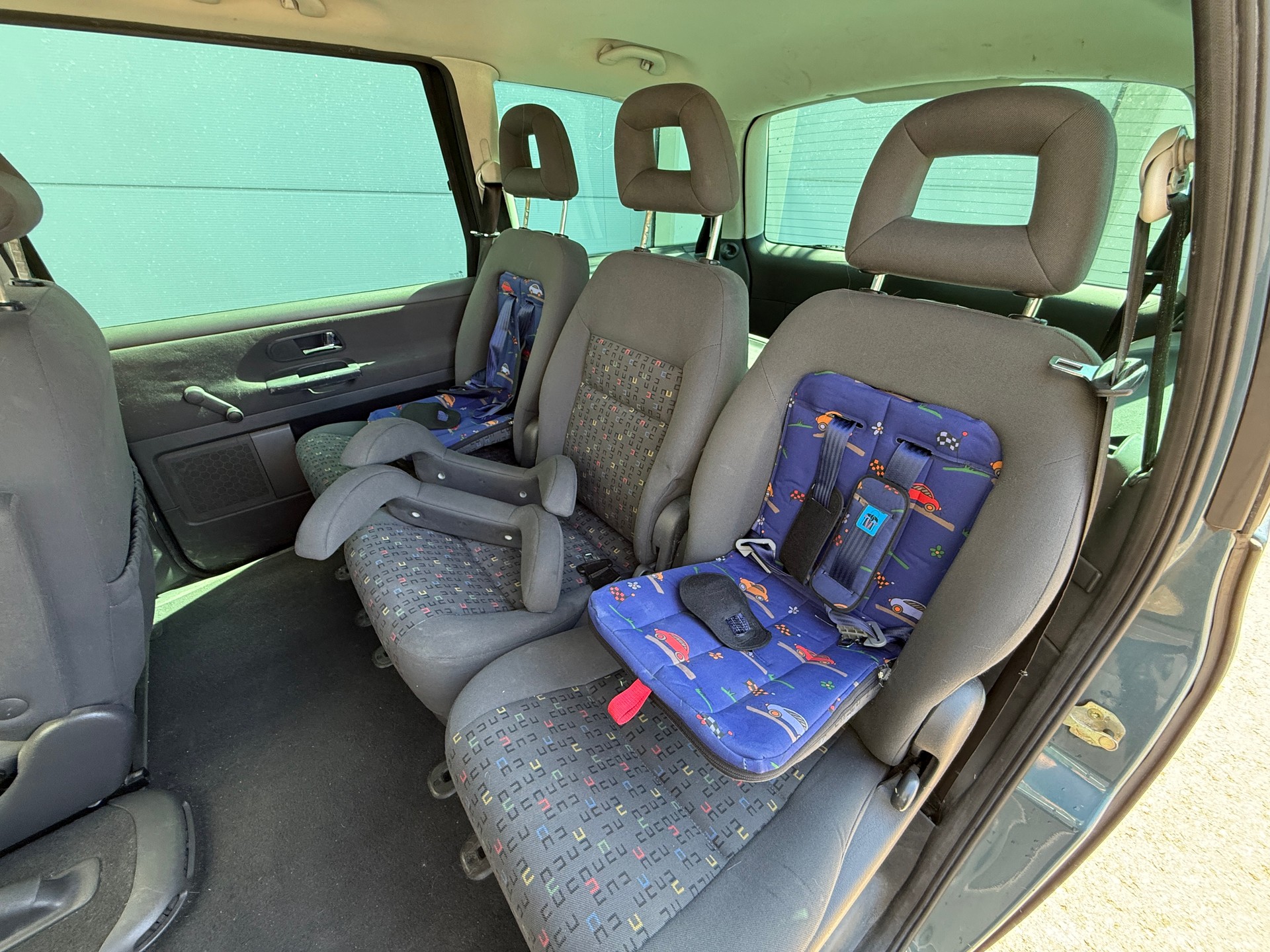 VW Sharan 1.9 TDI 7-Plätzer-image-16