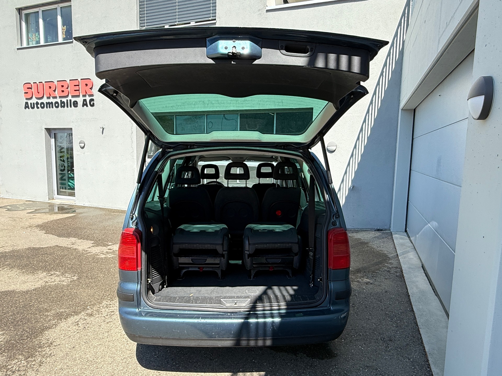 VW Sharan 1.9 TDI 7-Plätzer-image-9