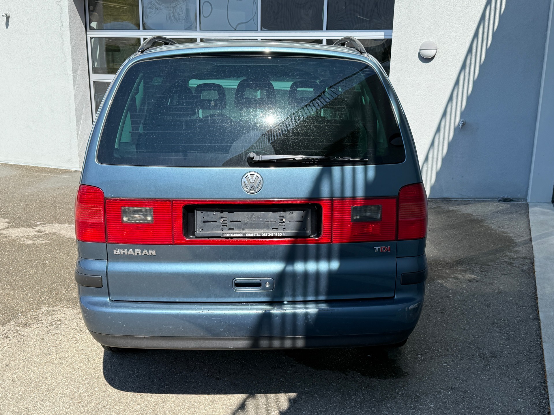 VW Sharan 1.9 TDI 7-Plätzer-image-8