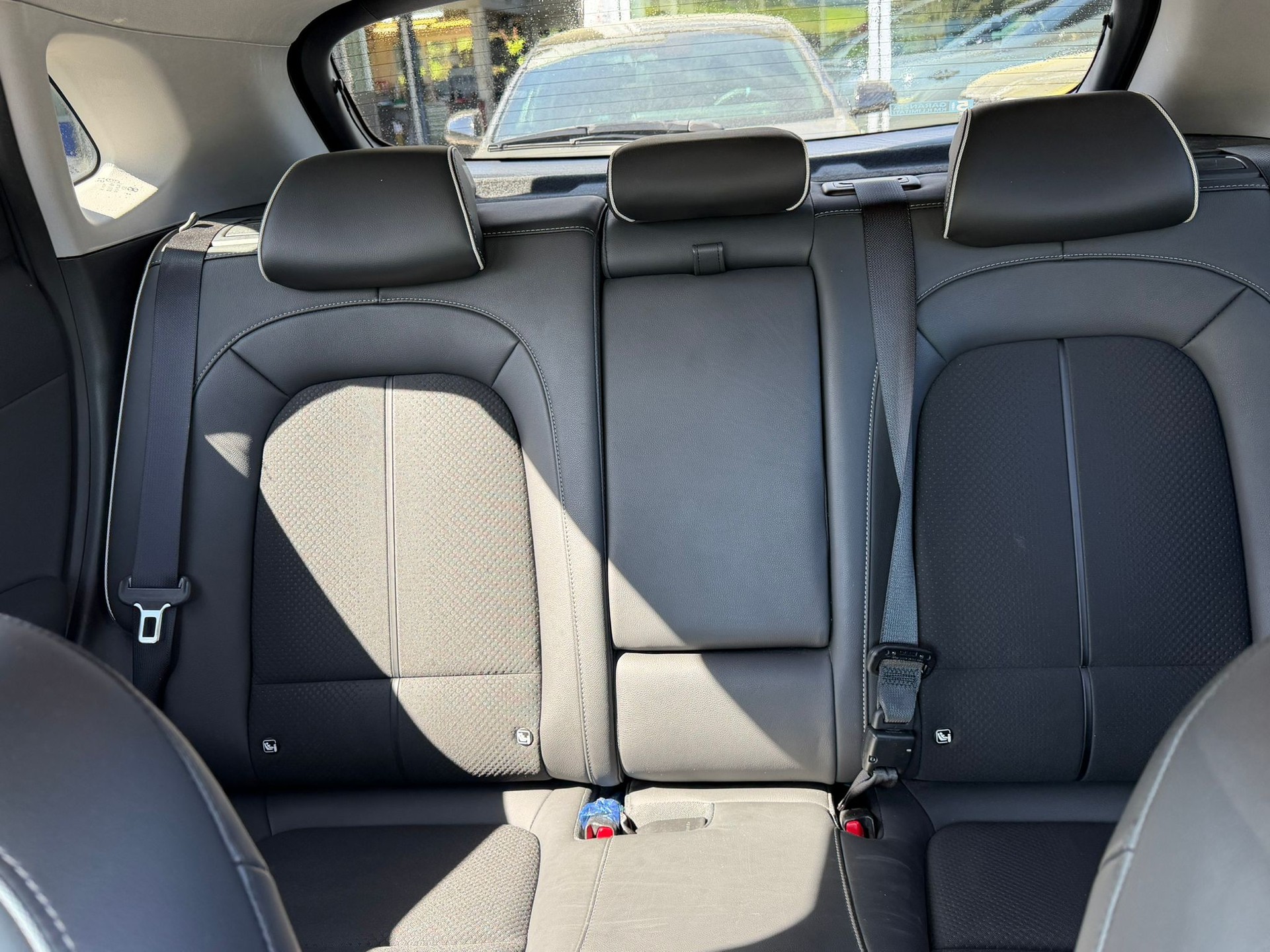 HYUNDAI Kona 1.6 GDi HEV Amplia DCT-image-13