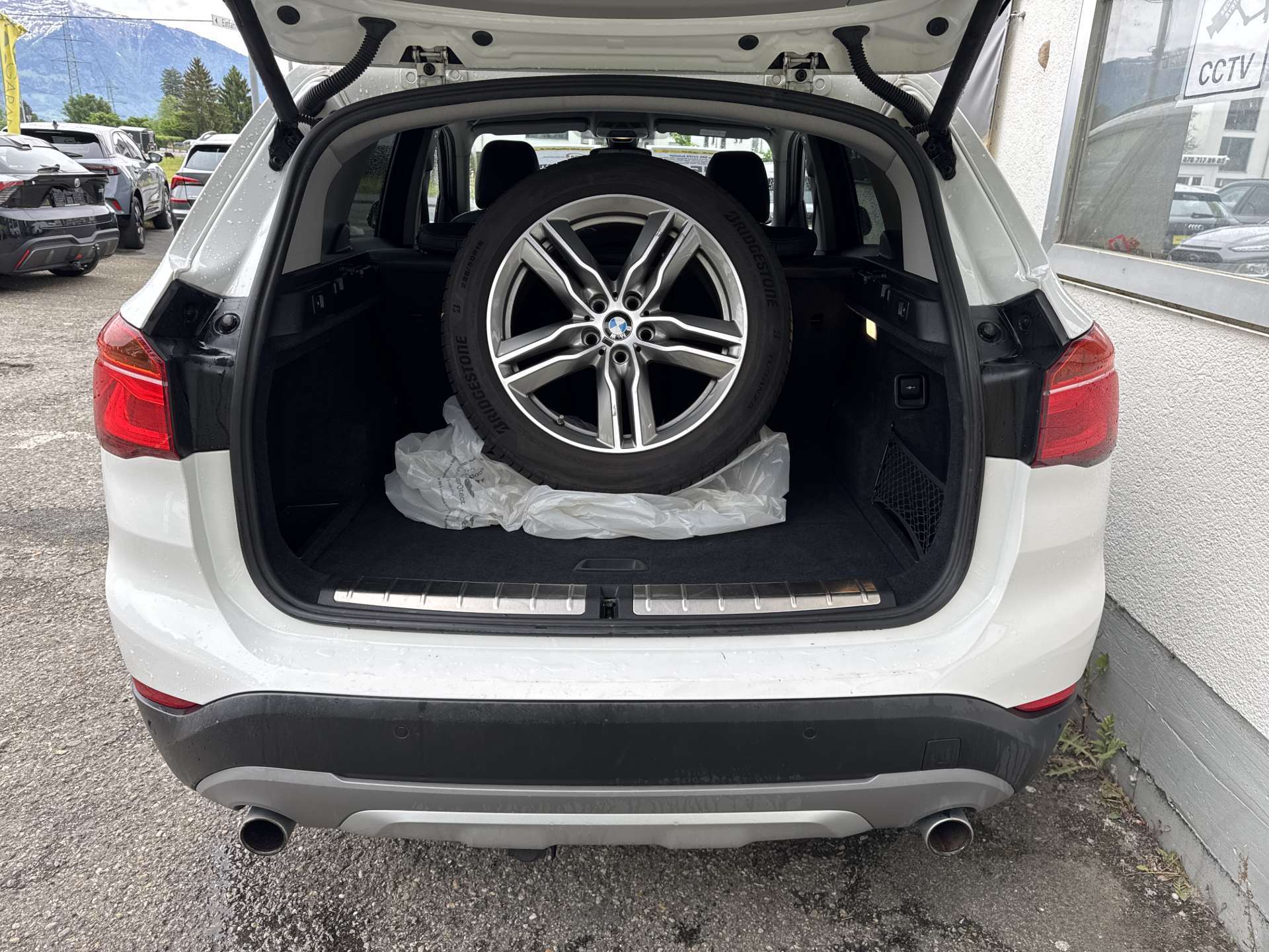 BMW X1 25d xDrive SAG 231PS Automat-image-8
