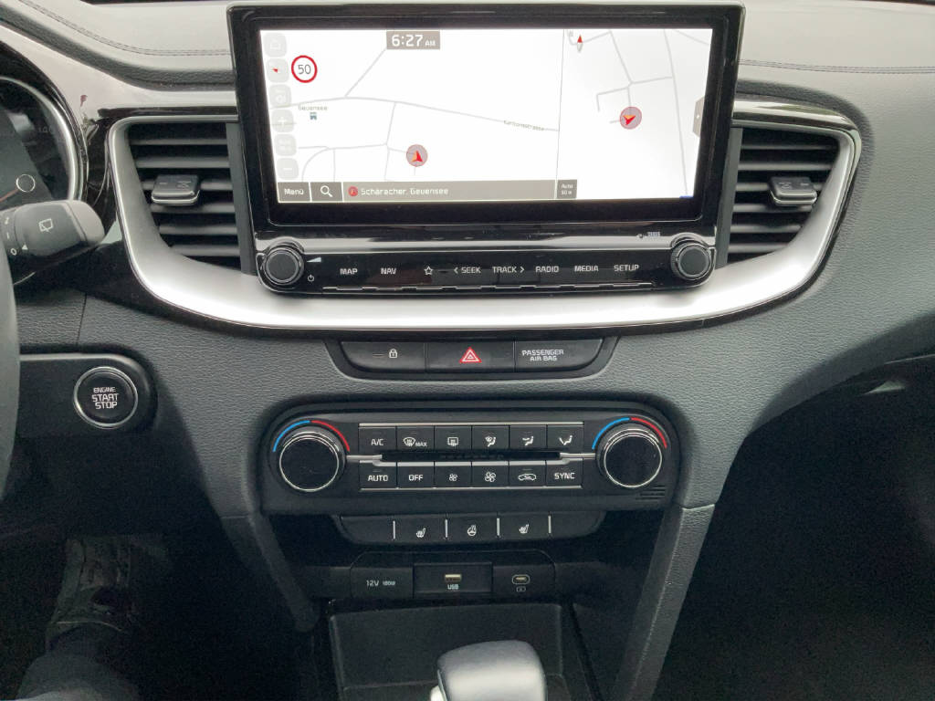 KIA Ceed 1.5 T-GDi MHEV Power-image-12
