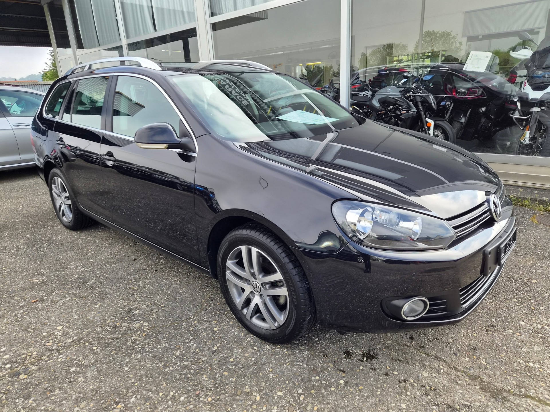 VW Golf Variant 1.6 TDI BMT Comfortline-image-0
