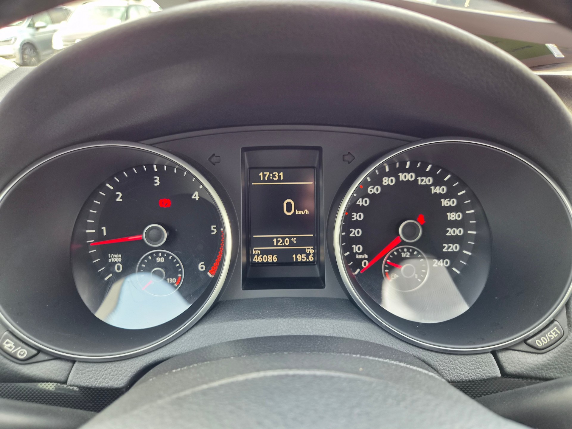 VW Golf Variant 1.6 TDI BMT Comfortline-image-16