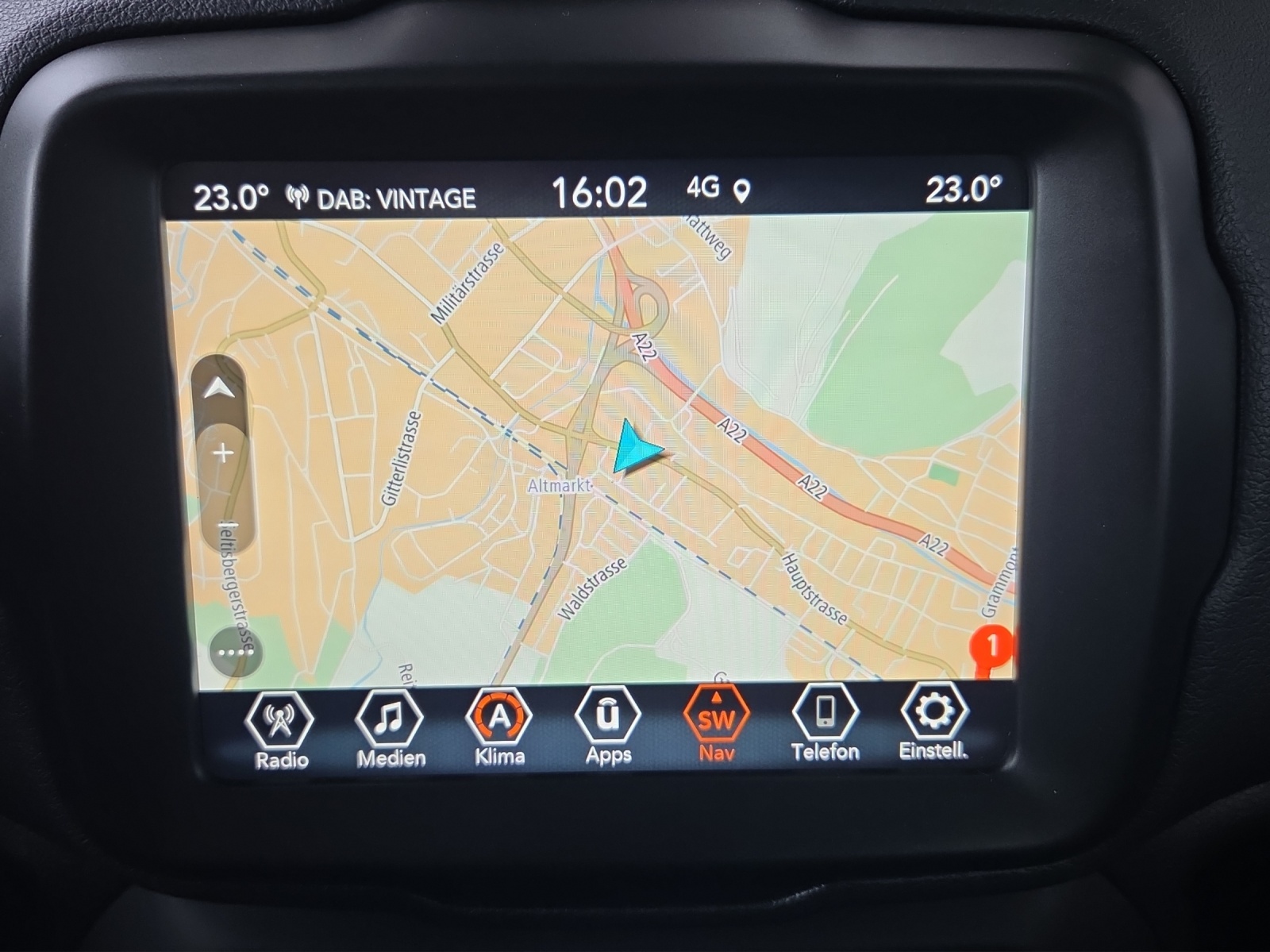 JEEP Renegade 1.3 T PHEV Trailhawk AWD-image-7