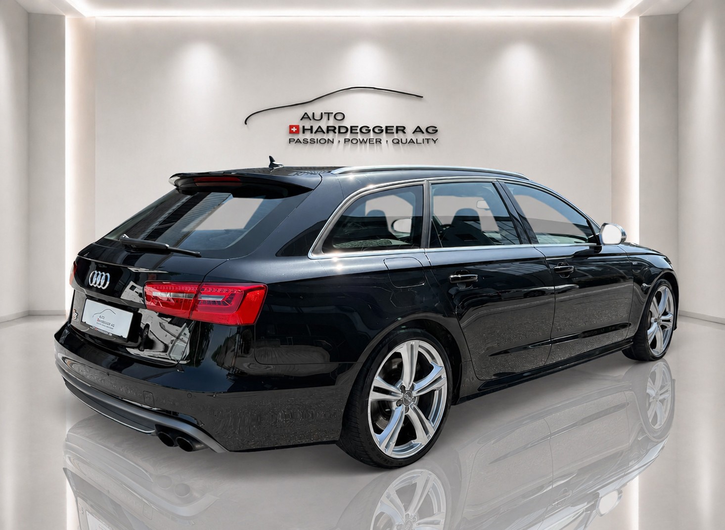 AUDI S6 Avant 4.0 TFSI V8 quattro S-tronic inkl. Garantie-image-1
