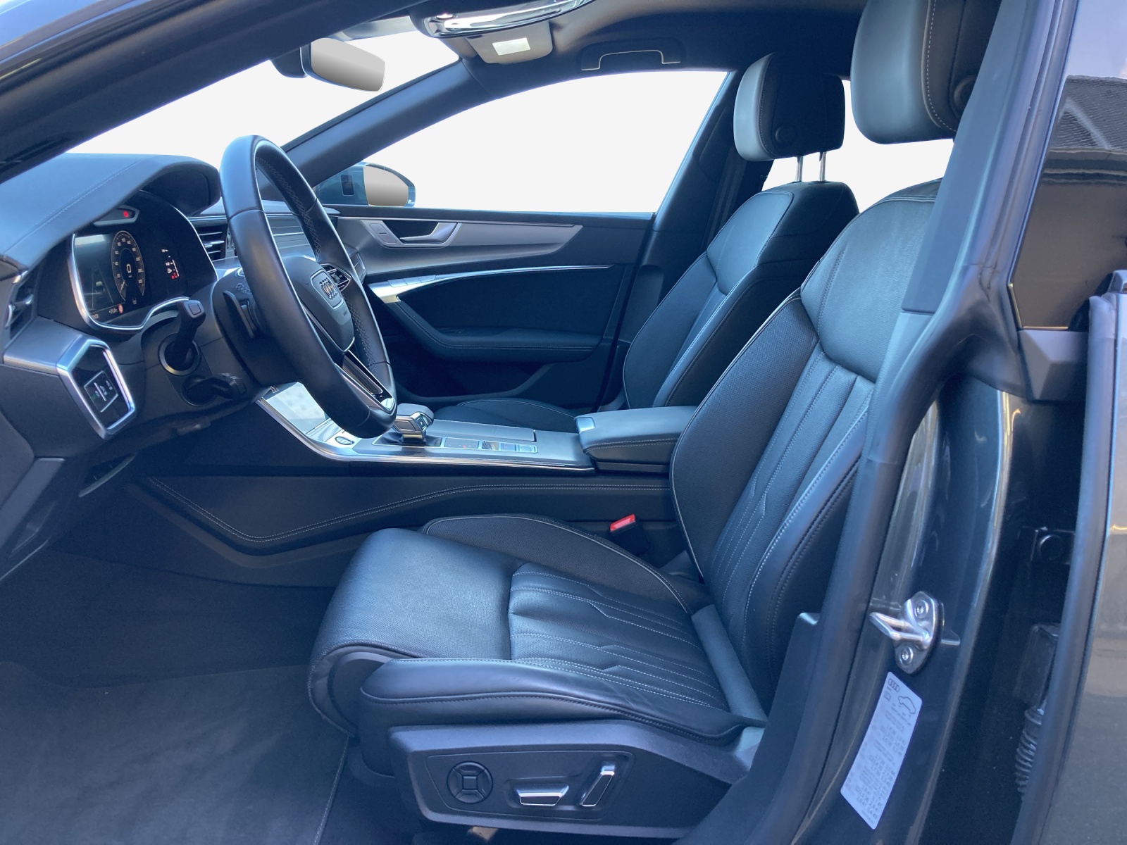 AUDI A7 Sportback 50 TFSI e quattro S-tronic-image-7