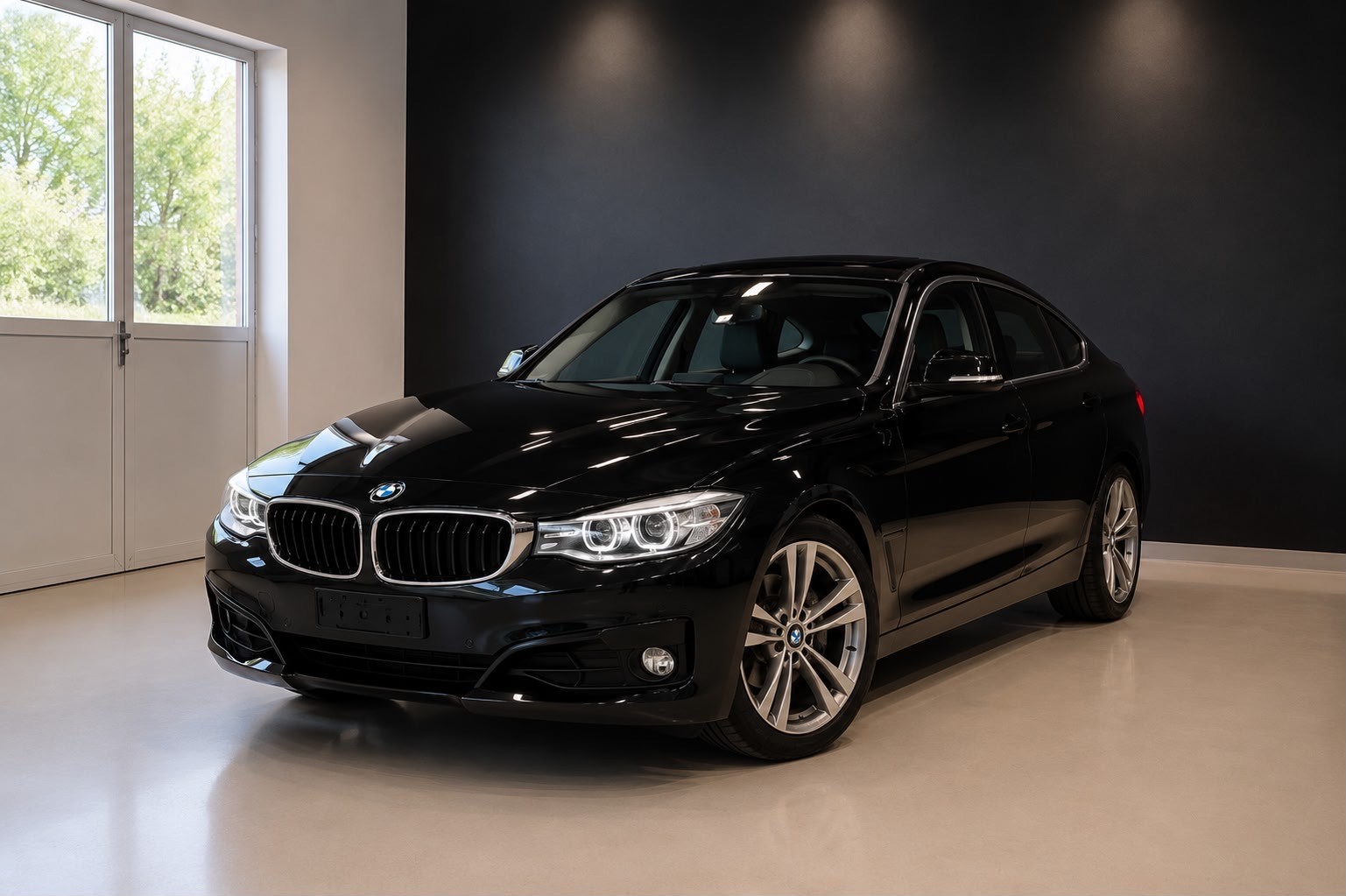 BMW 328i GT xDrive Sport Line Steptronic-image-1