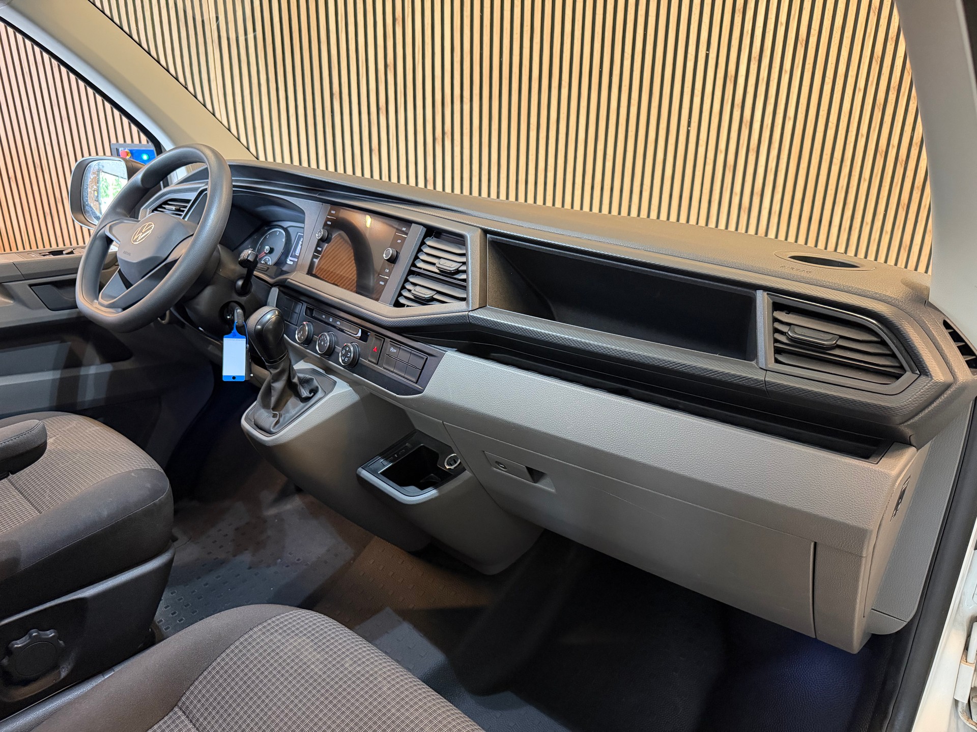 VW T6.1 Kaw. 3000 2.0 TDI 150 DSG 4motion-image-14