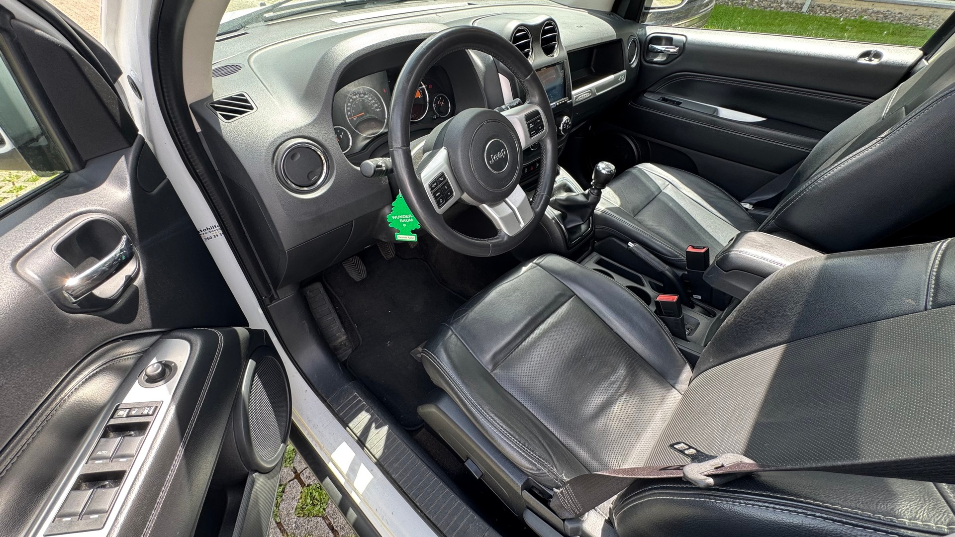 JEEP Compass 2.2 CRD Sport-image-5