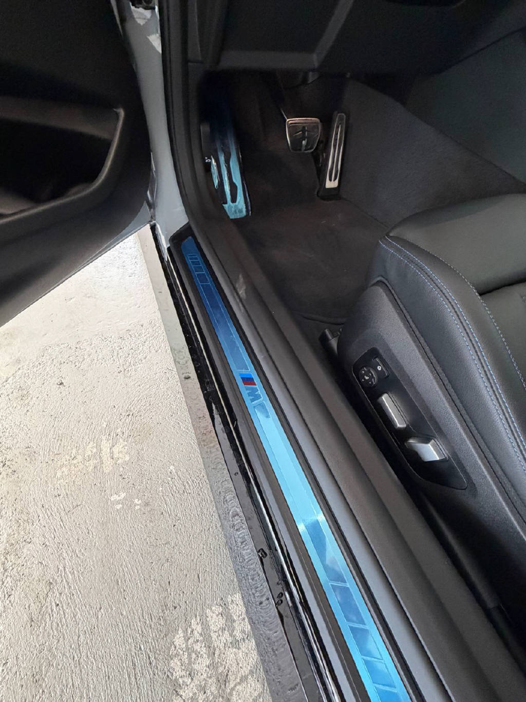 BMW M240i xDrive "M Sport Pro" Steptronic-image-15