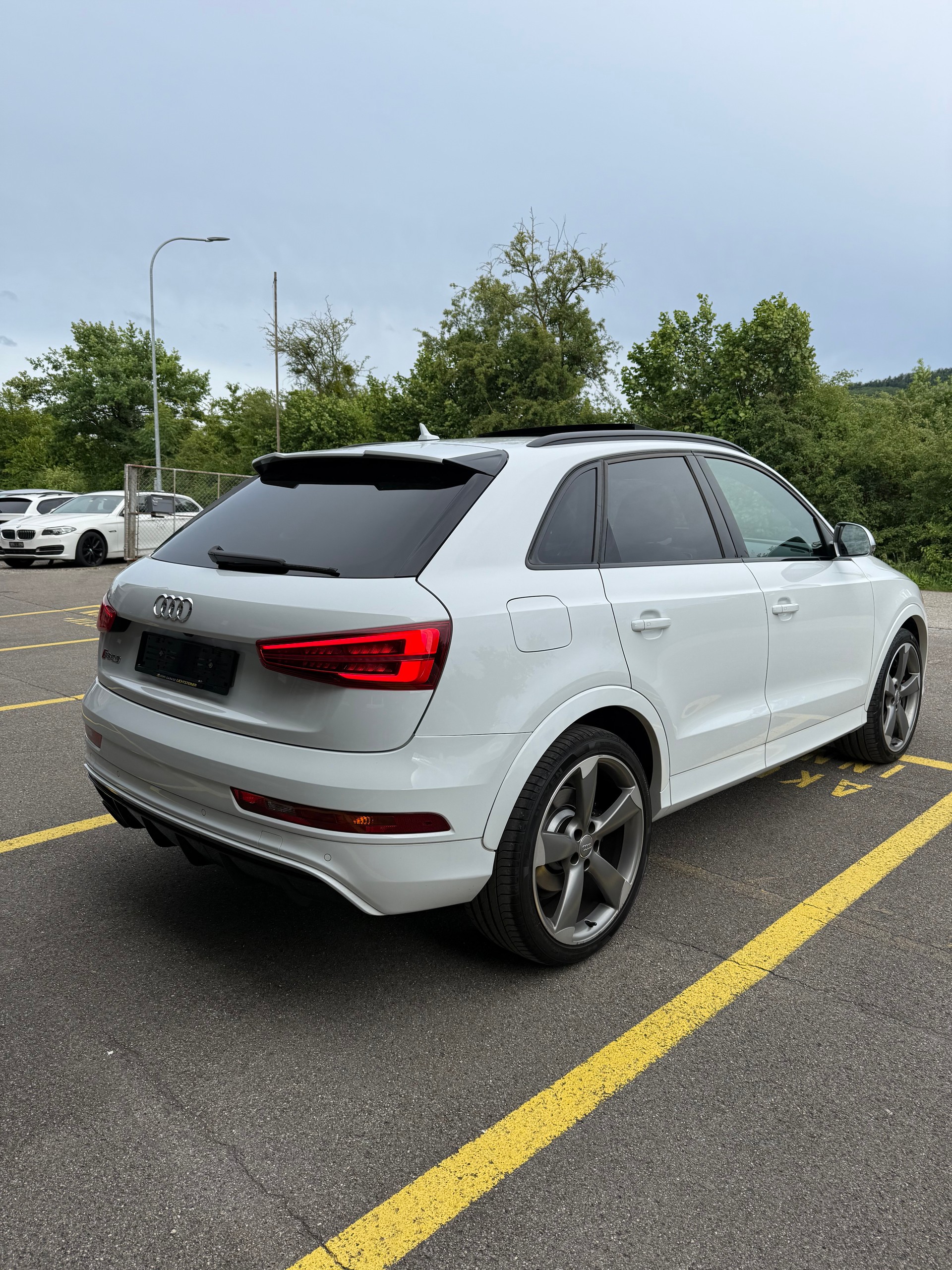 AUDI RS Q3 2.5 TFSI quattro S-tronic-image-6