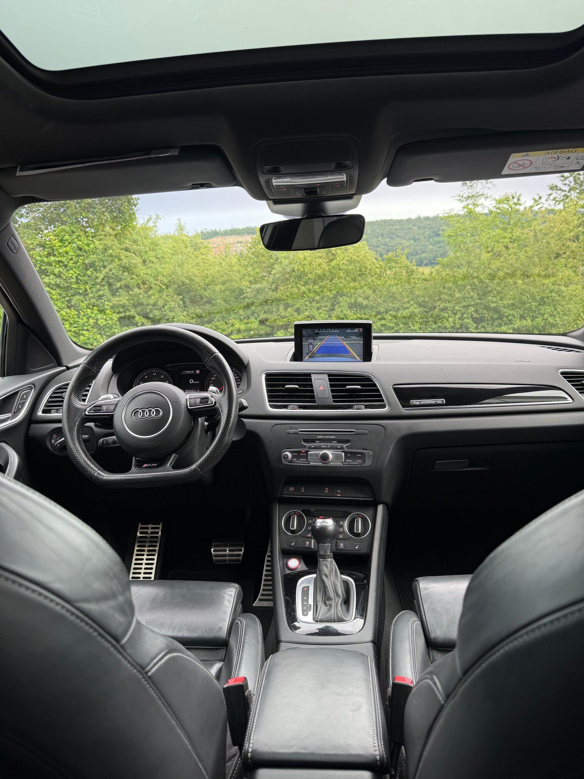 AUDI RS Q3 2.5 TFSI quattro S-tronic-image-14