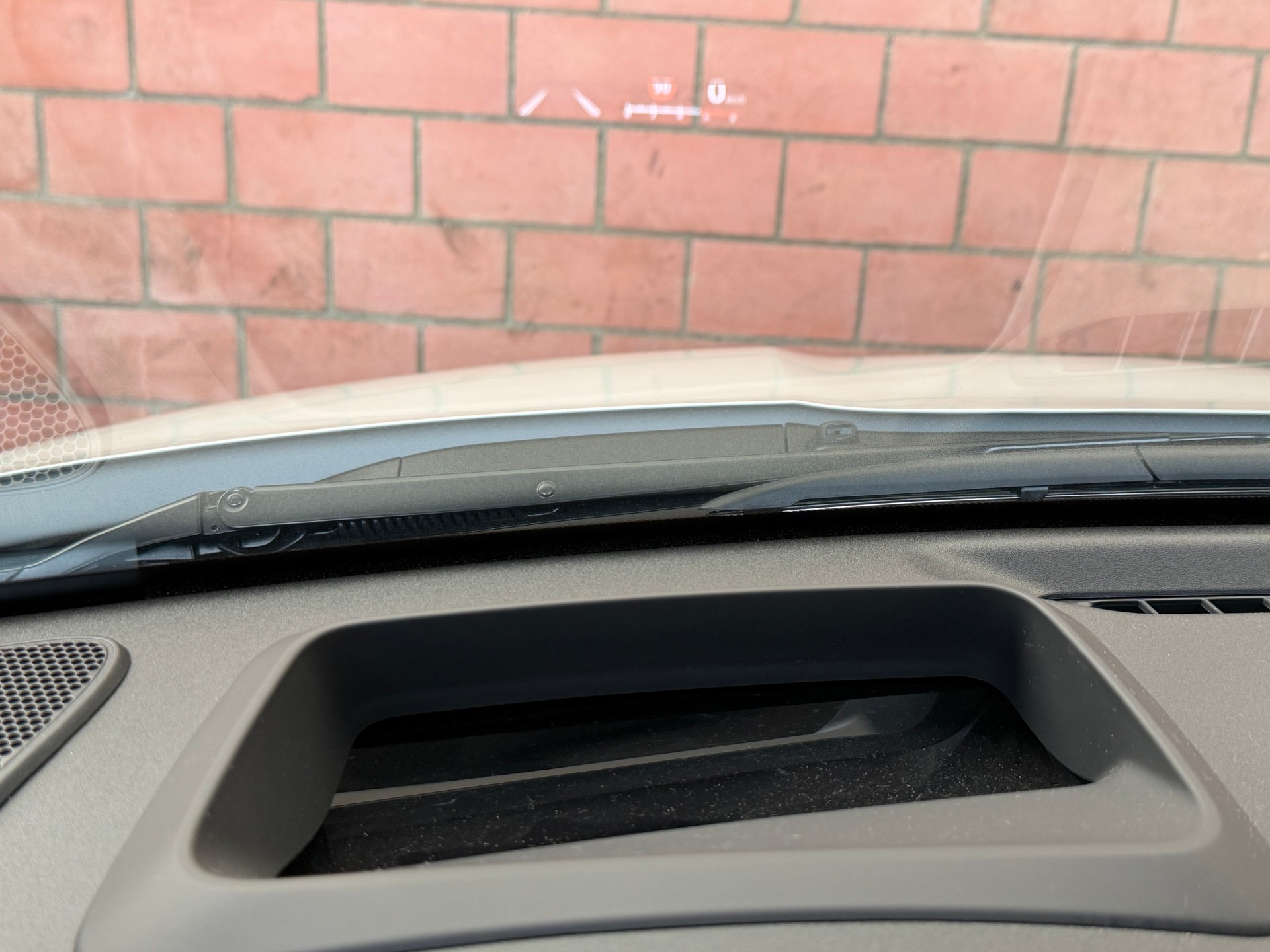 TOYOTA Yaris 1.5 Style e-CVT-image-19