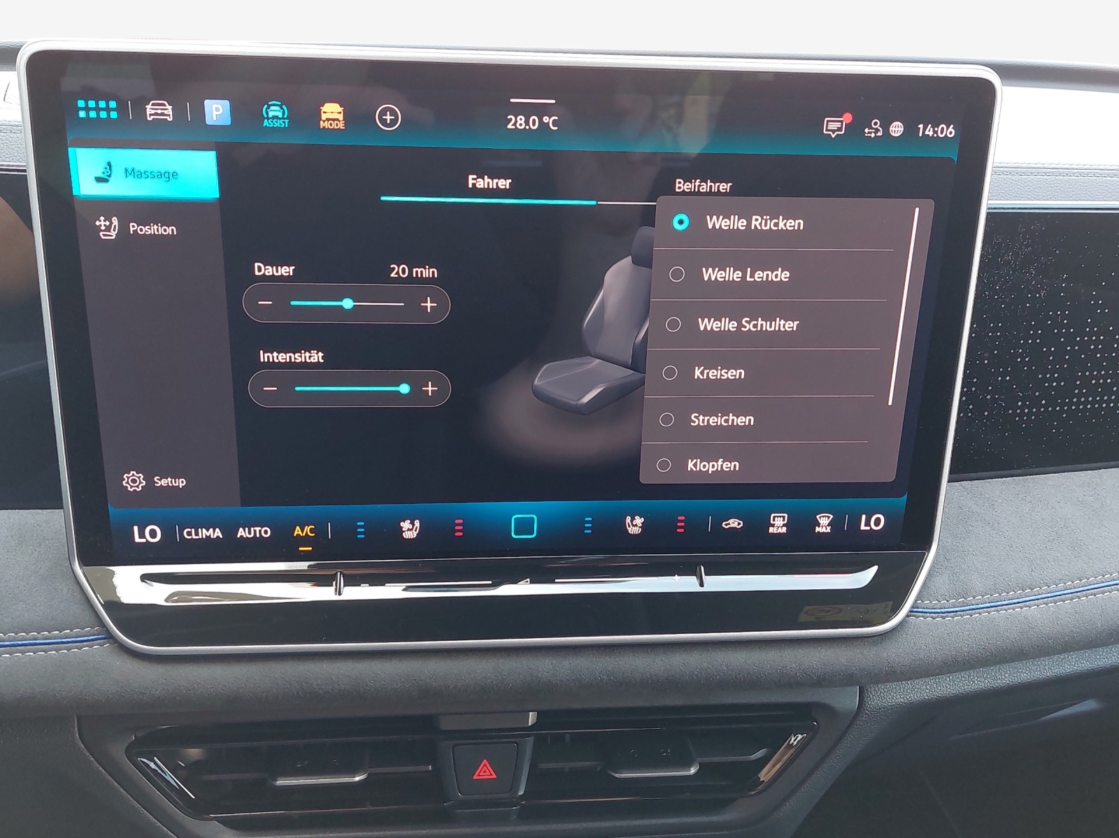 VW Tiguan 2.0 TDI SCR R-Line 4Motion DSG-image-15