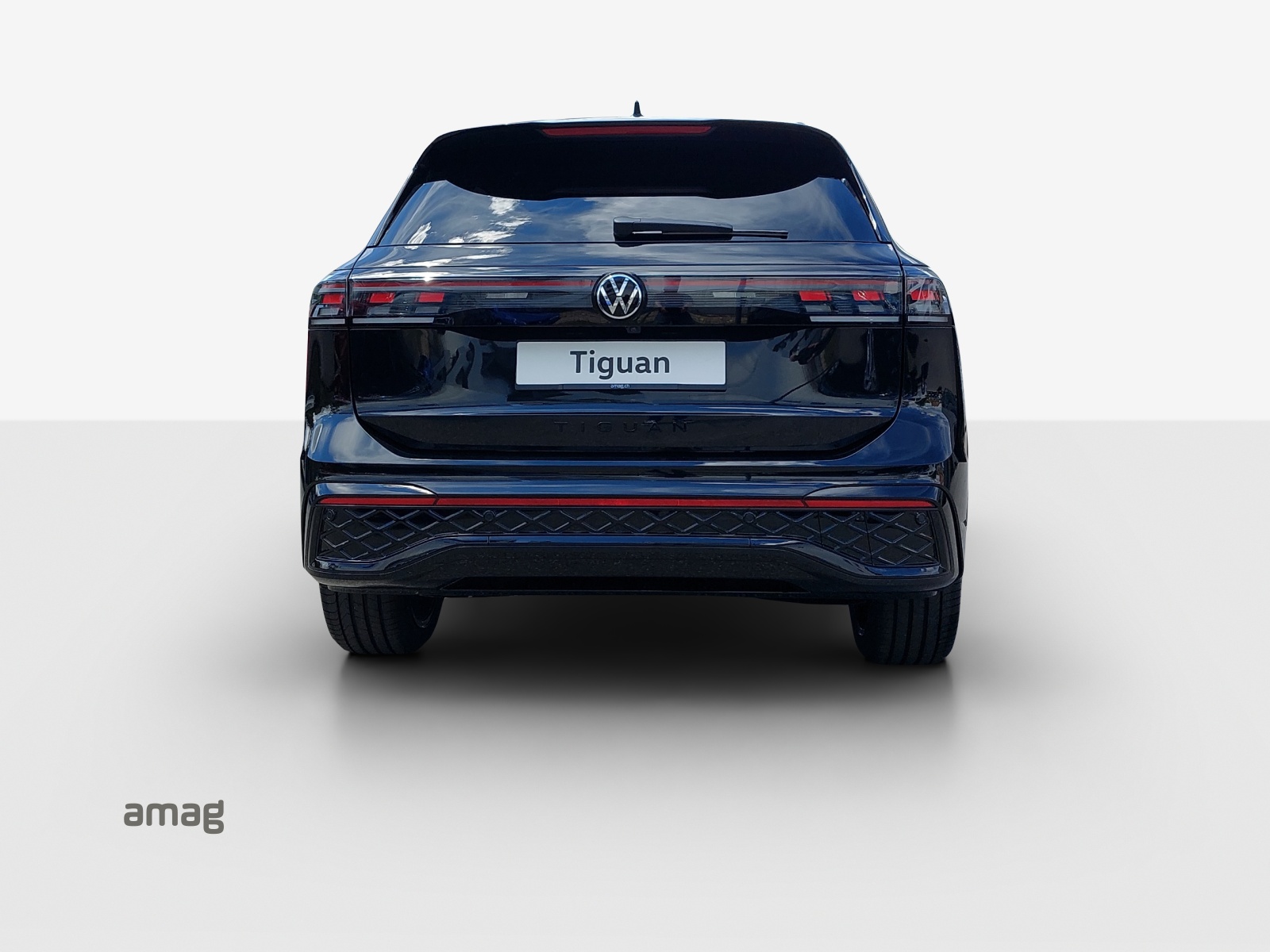 VW Tiguan 2.0 TDI SCR R-Line 4Motion DSG-showroom-element-3