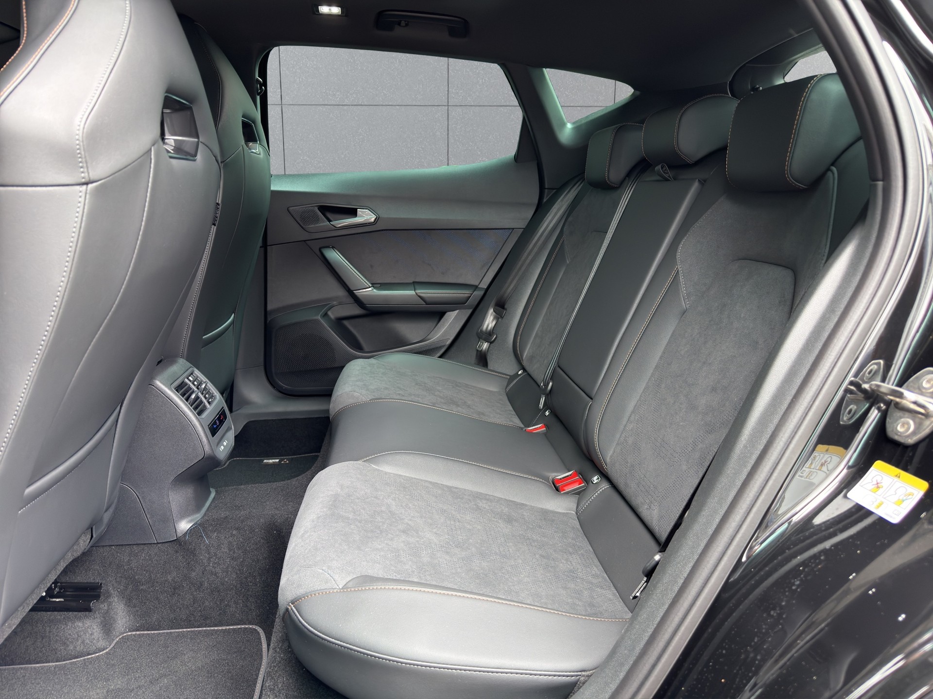 CUPRA Formentor 2.0TSI Prime Edition VZ 4Drive DSG-image-11