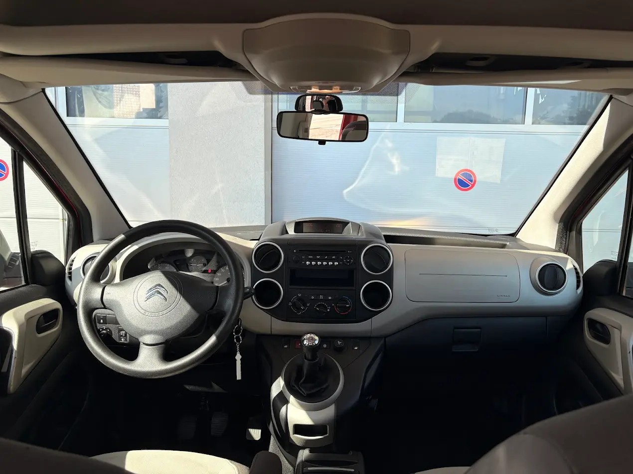 CITROEN Berlingo 1.6 HDi Exclusive-image-6
