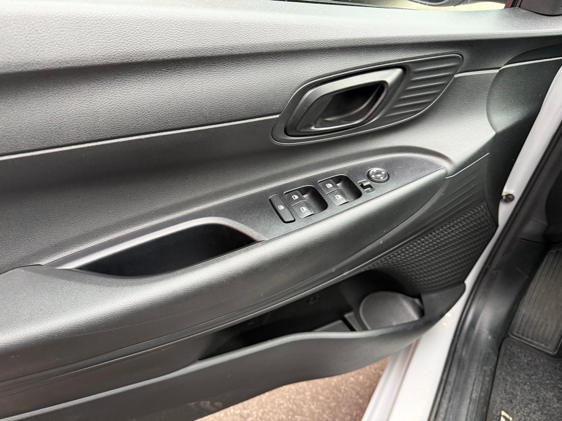HYUNDAI i20 1.0 T-GDi Origo DCT-image-4