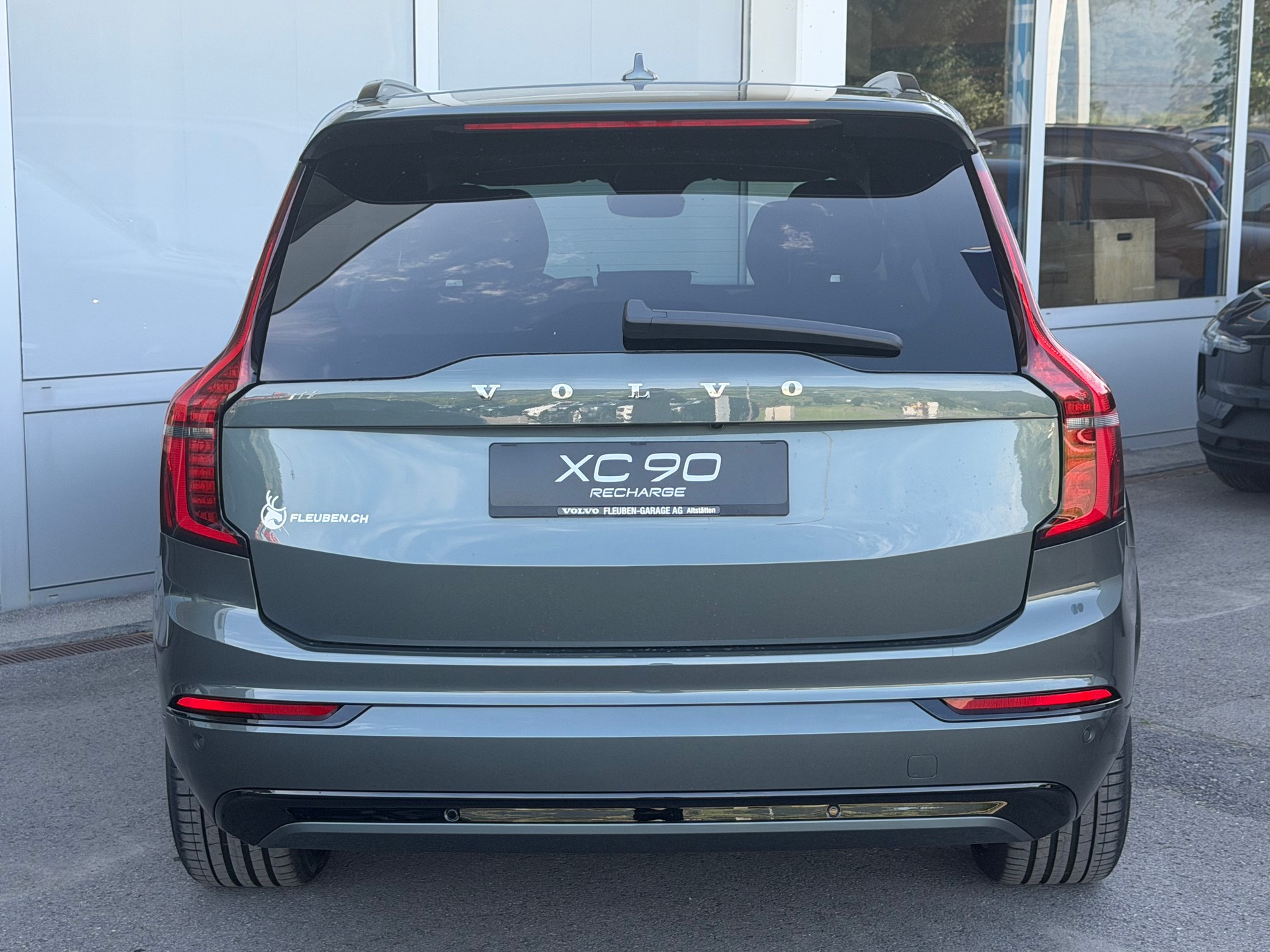 VOLVO XC90 T8 eAWD Ultra Dark Geartronic-image-27