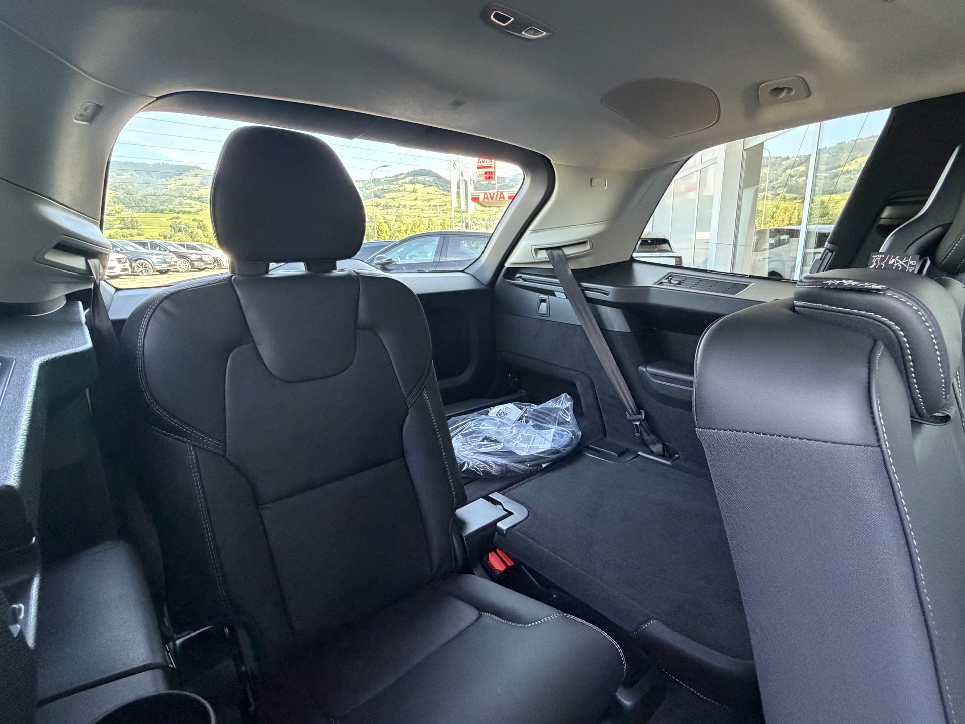 VOLVO XC90 T8 eAWD Ultra Dark Geartronic-image-7