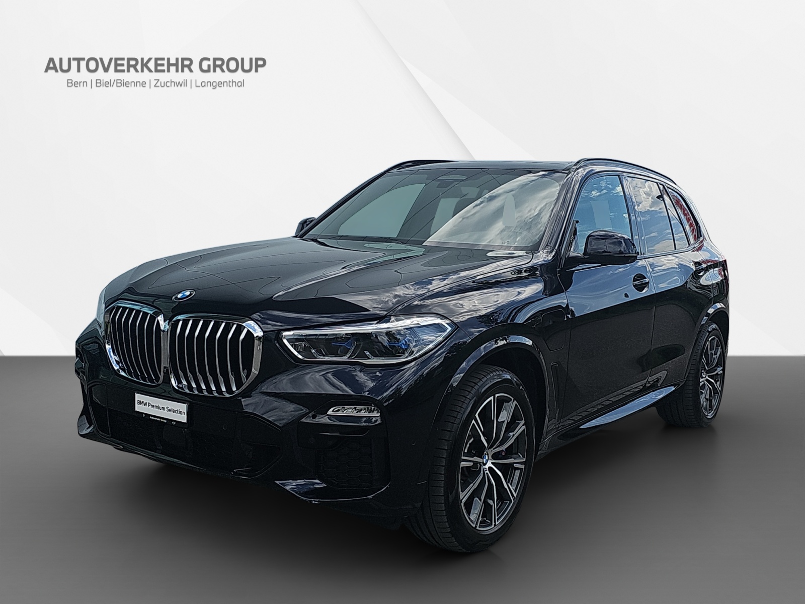 BMW X5 xDrive45e-image-0