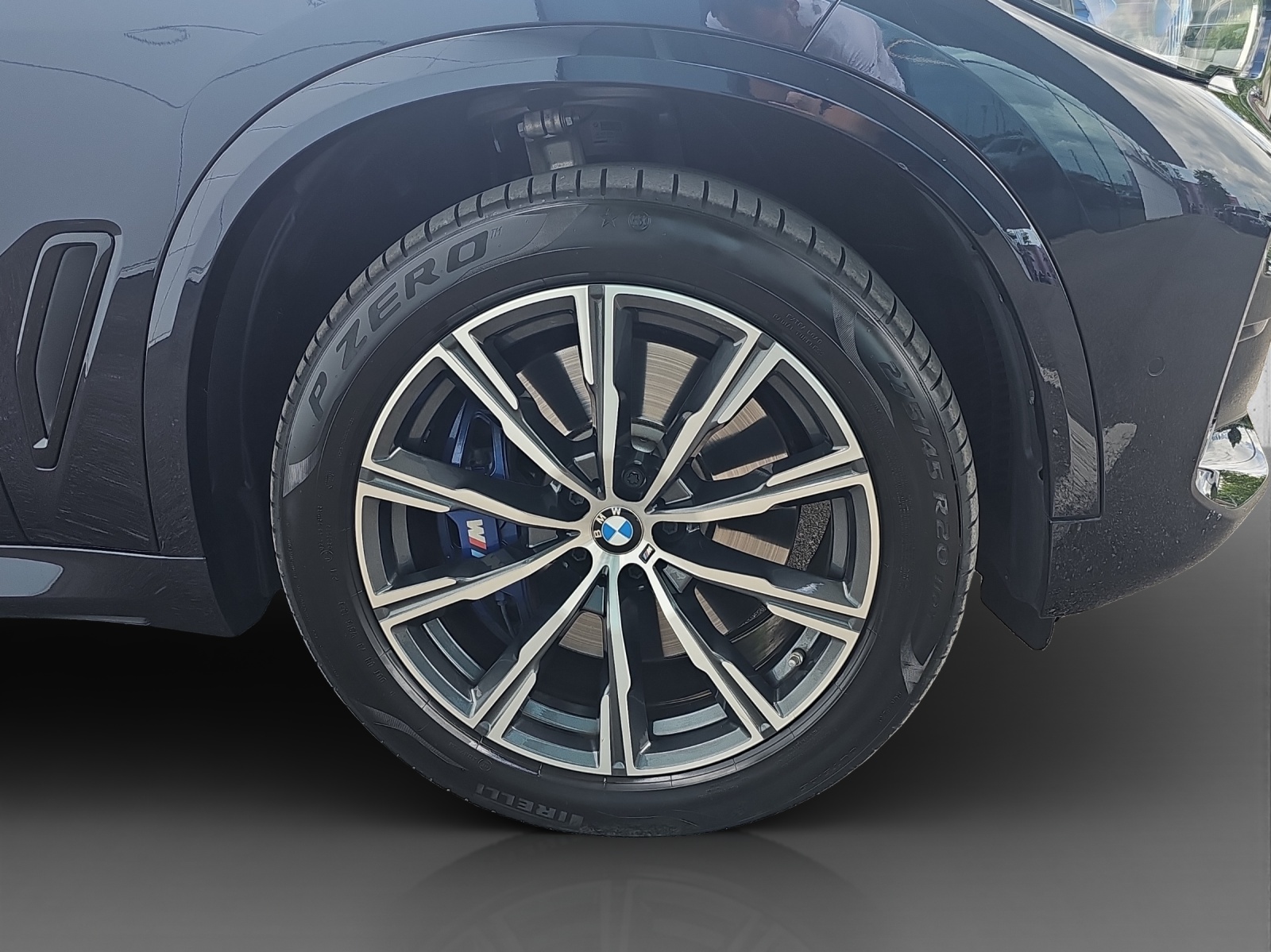 BMW X5 xDrive45e-image-9
