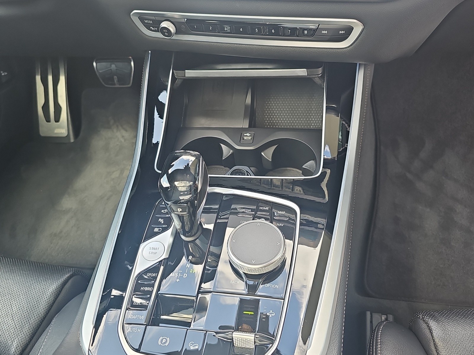 BMW X5 xDrive45e-image-18