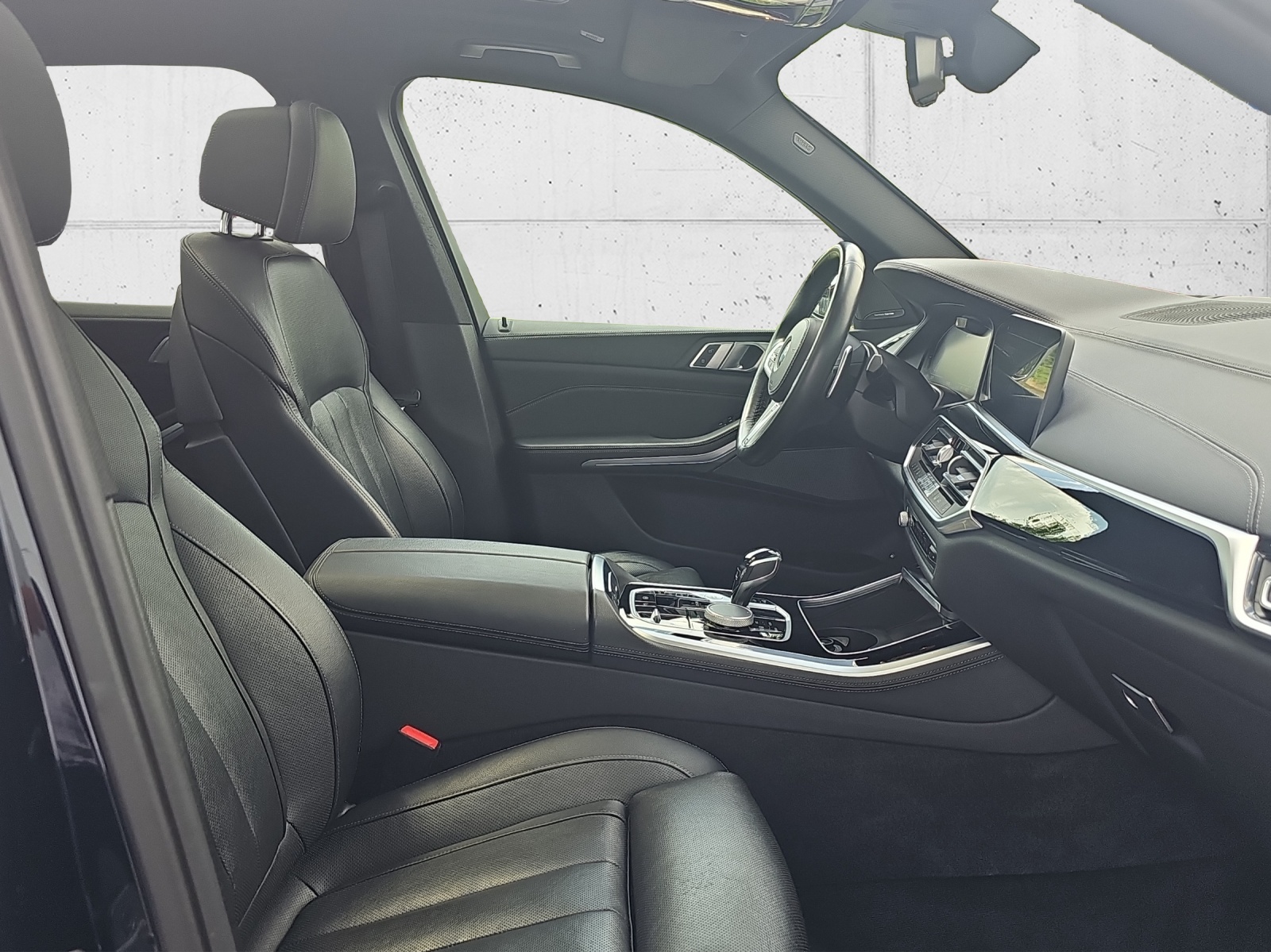 BMW X5 xDrive45e-image-17
