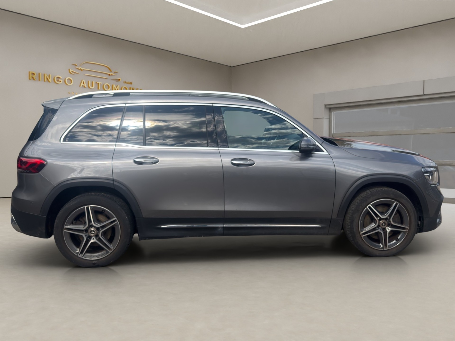 MERCEDES-BENZ GLB 250 4Matic Style 8G-Tronic-image-7
