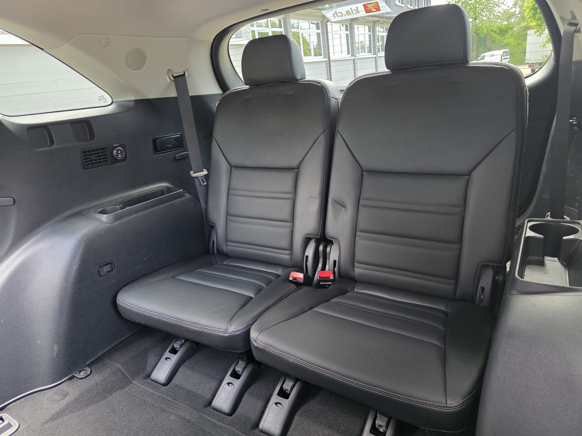 KIA Sorento 2.2 CRDI Style 7P. Automatic-image-12