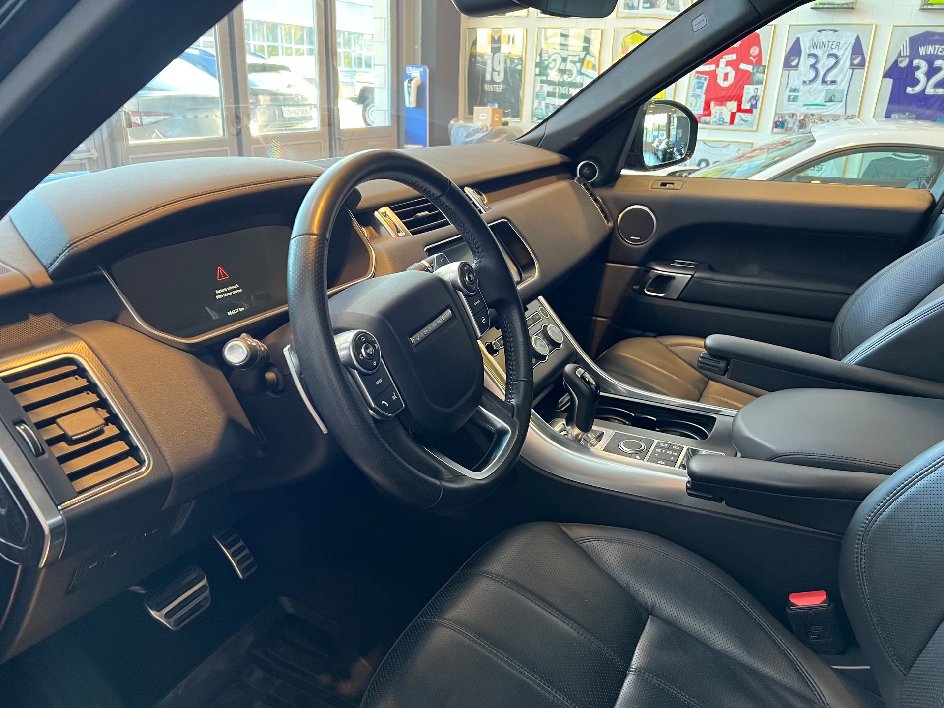 LAND ROVER Range Rover Sport 3.0 SDV6 HSE Automatic-image-10