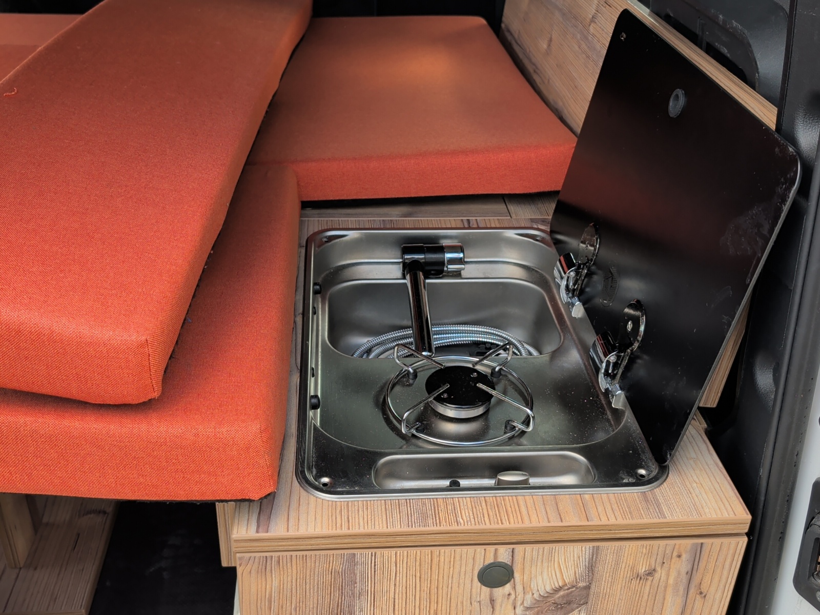 VW CADDY-image-13