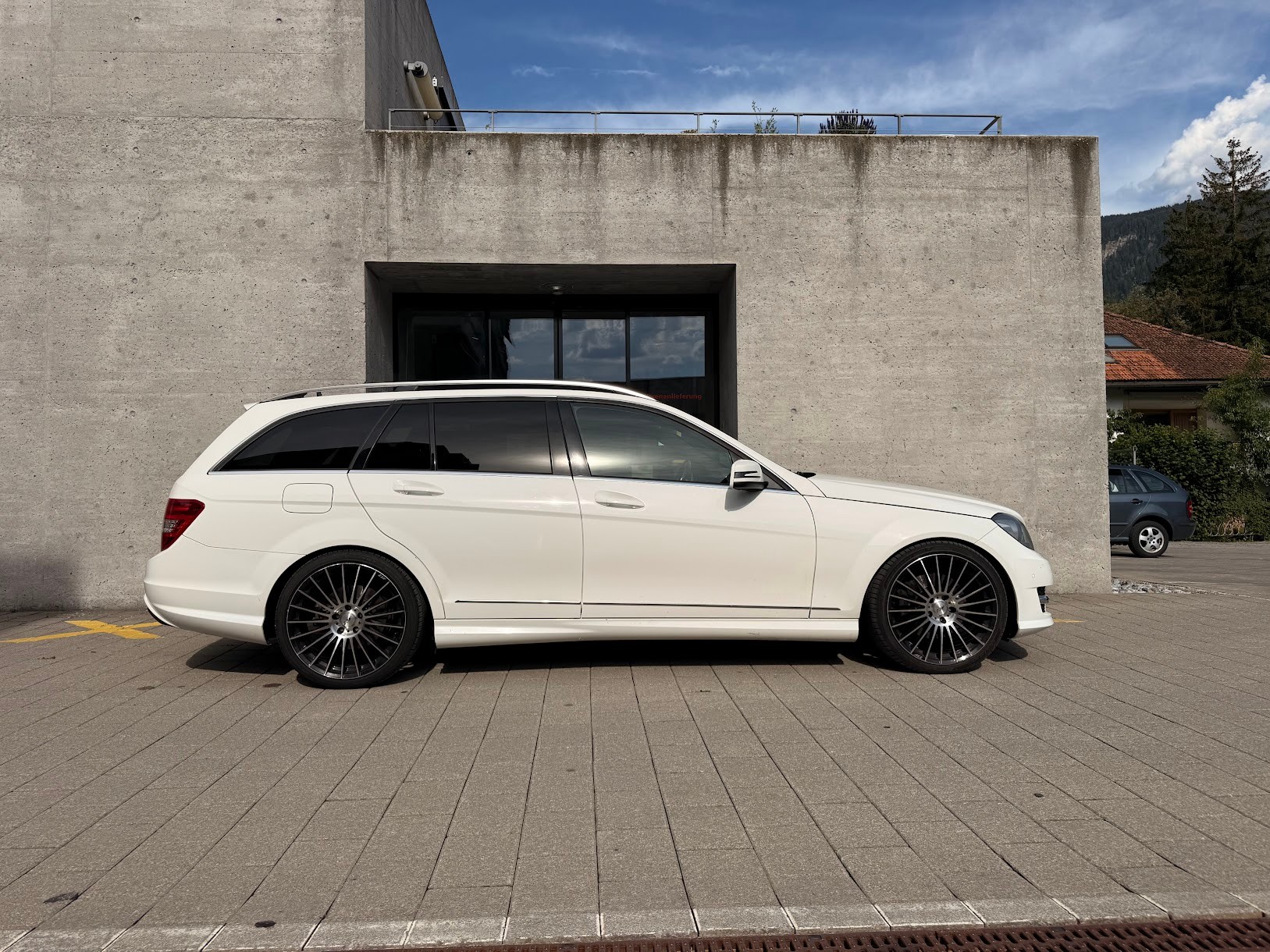 MERCEDES-BENZ C 250 CDI BlueEF Avantgarde 4m-image-3