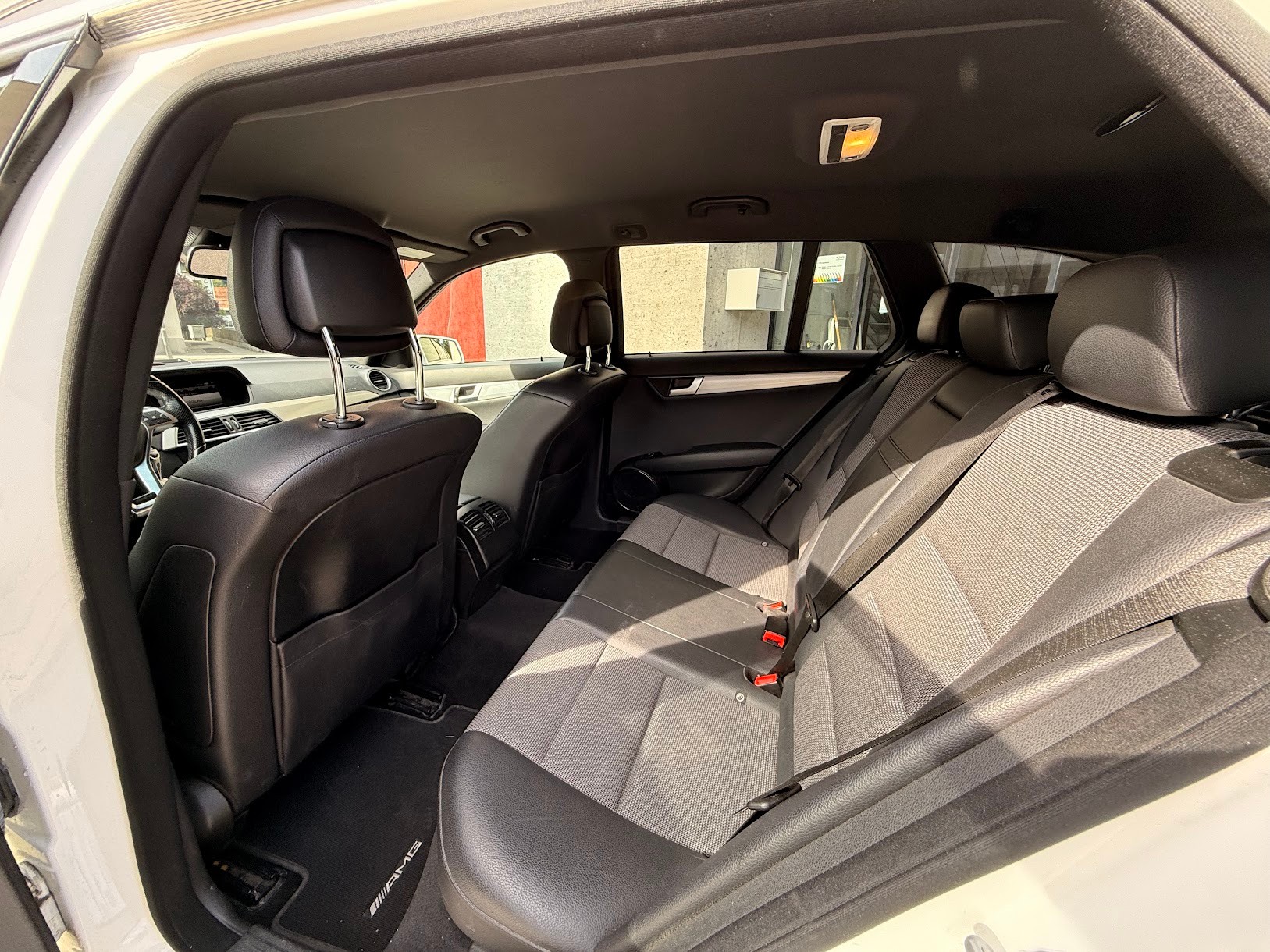 MERCEDES-BENZ C 250 CDI BlueEF Avantgarde 4m-image-5