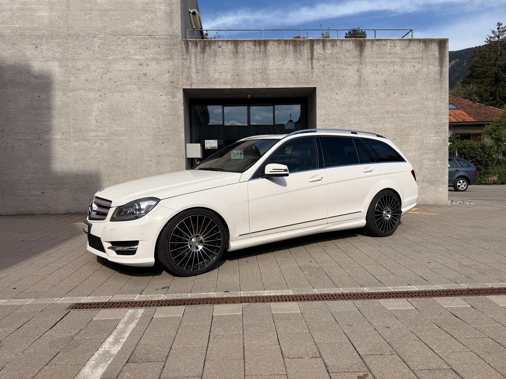 MERCEDES-BENZ C 250 CDI BlueEF Avantgarde 4m-image-0