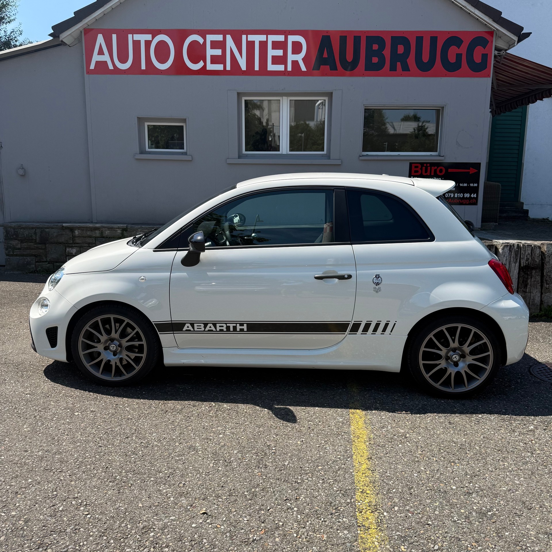 FIAT 595 1.4 16V Turbo Abarth 70 Anniversario-image-6