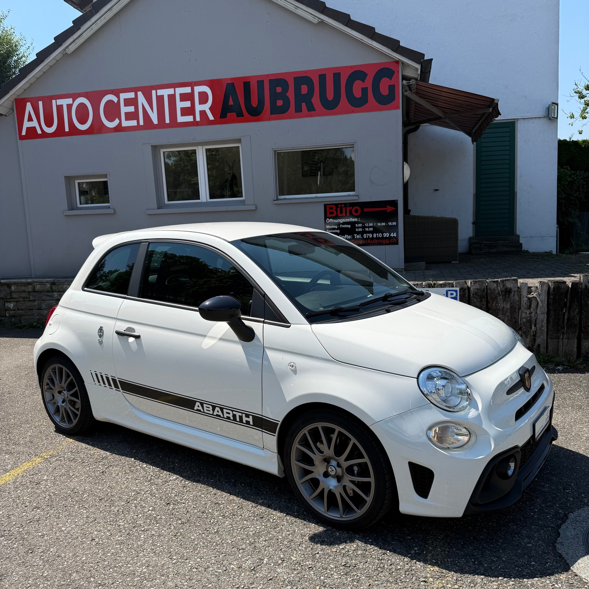 FIAT 595 1.4 16V Turbo Abarth 70 Anniversario-image-8