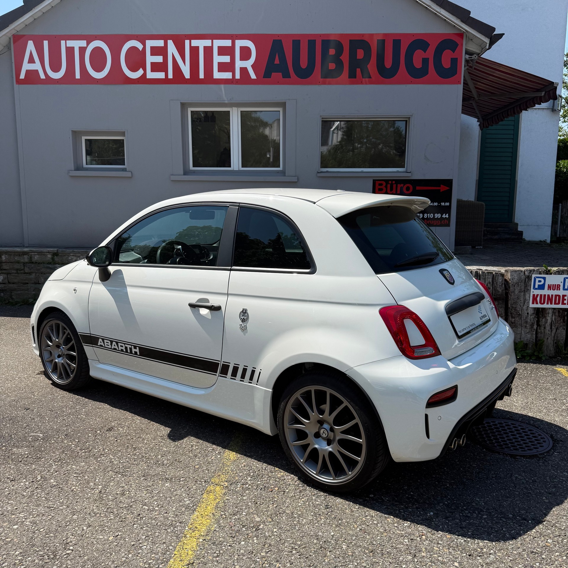 FIAT 595 1.4 16V Turbo Abarth 70 Anniversario-image-1