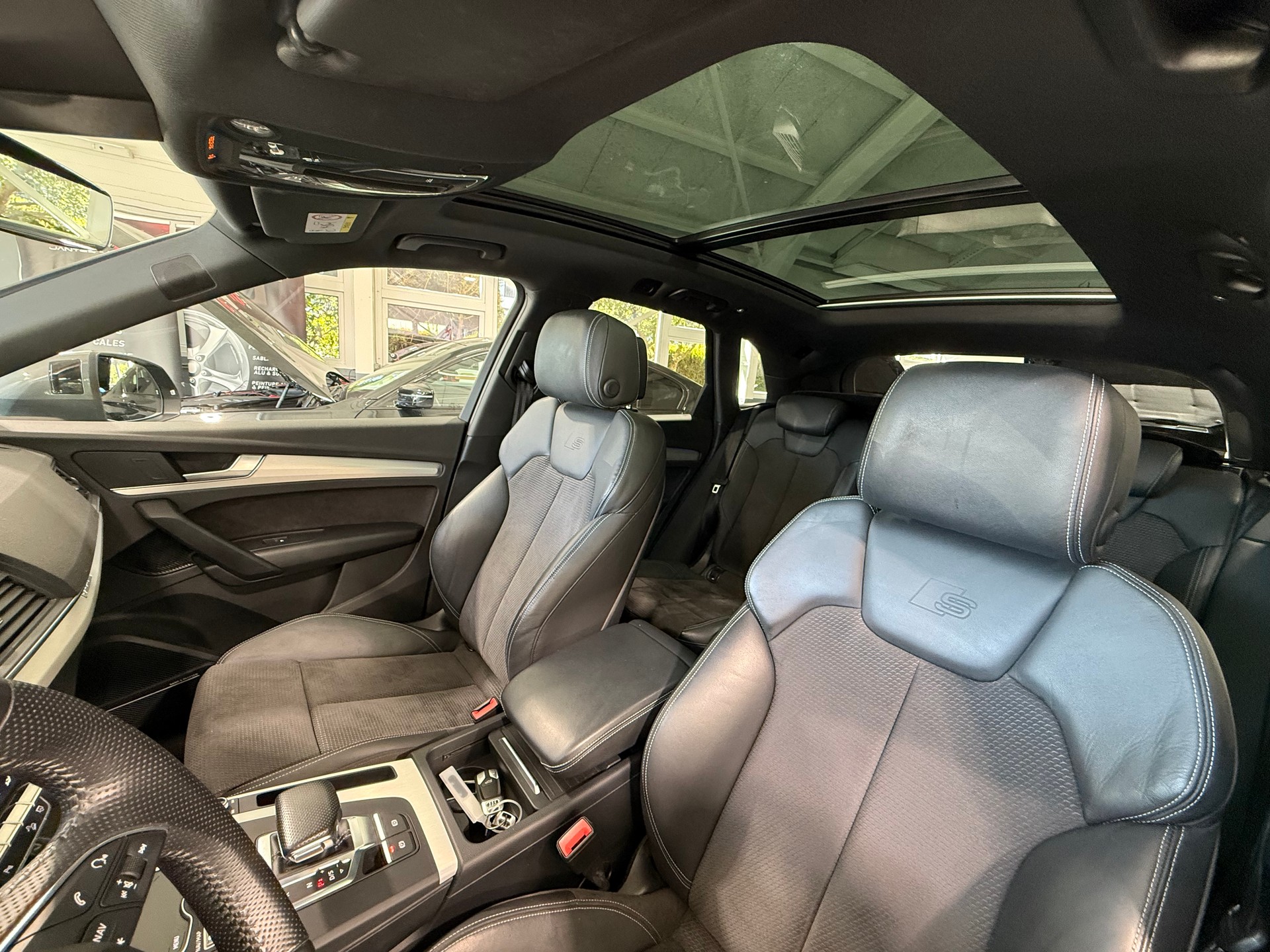 AUDI Q5 2.0 TFSI sport quattro S-tronic S-Line-image-9