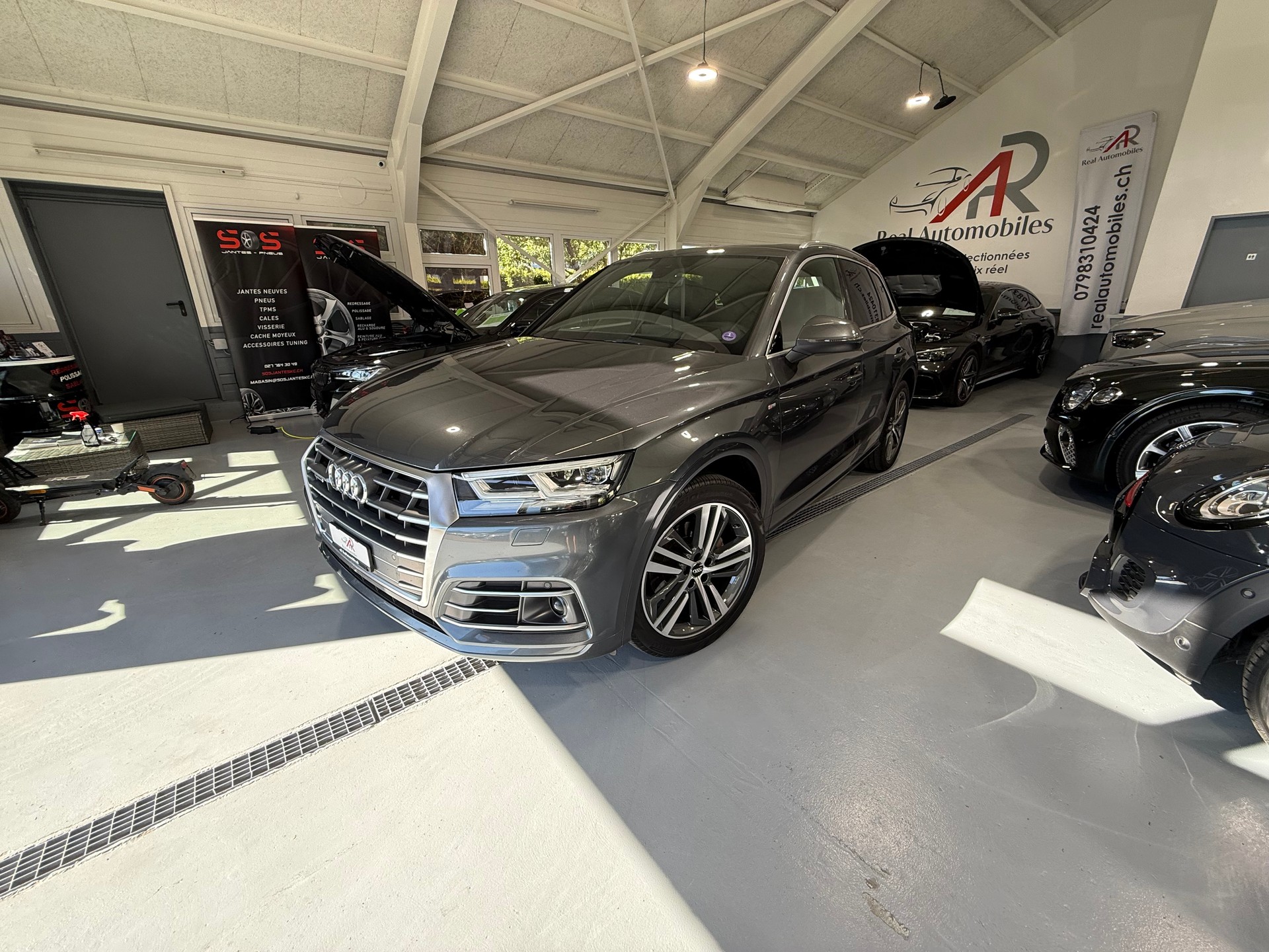 AUDI Q5 2.0 TFSI sport quattro S-tronic S-Line-image-0