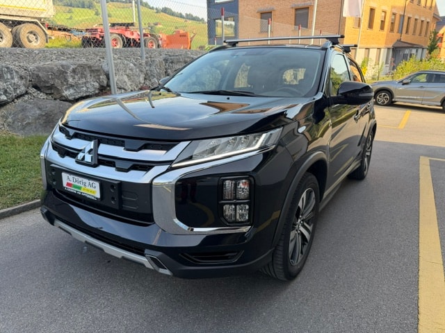 MITSUBISHI ASX 2.0 Diamond 4WD Automat-image-0