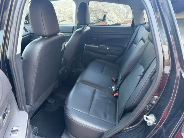MITSUBISHI ASX 2.0 Diamond 4WD Automat-image-6