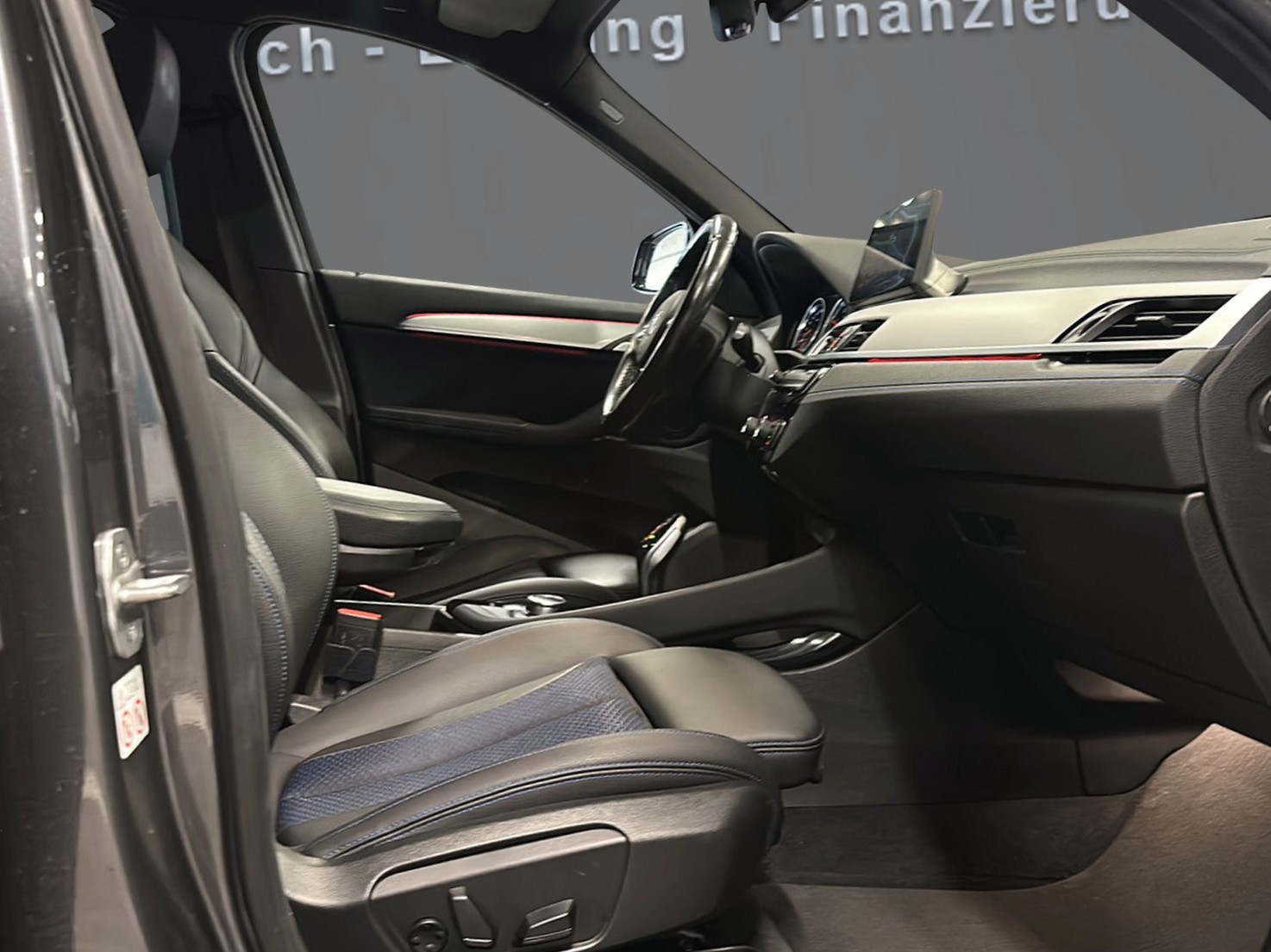 BMW X1 xDrive 20d M Sport Steptronic-image-10