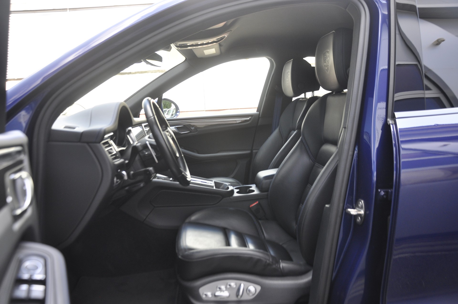 PORSCHE Macan S PDK I Anhängerkupplung-image-4