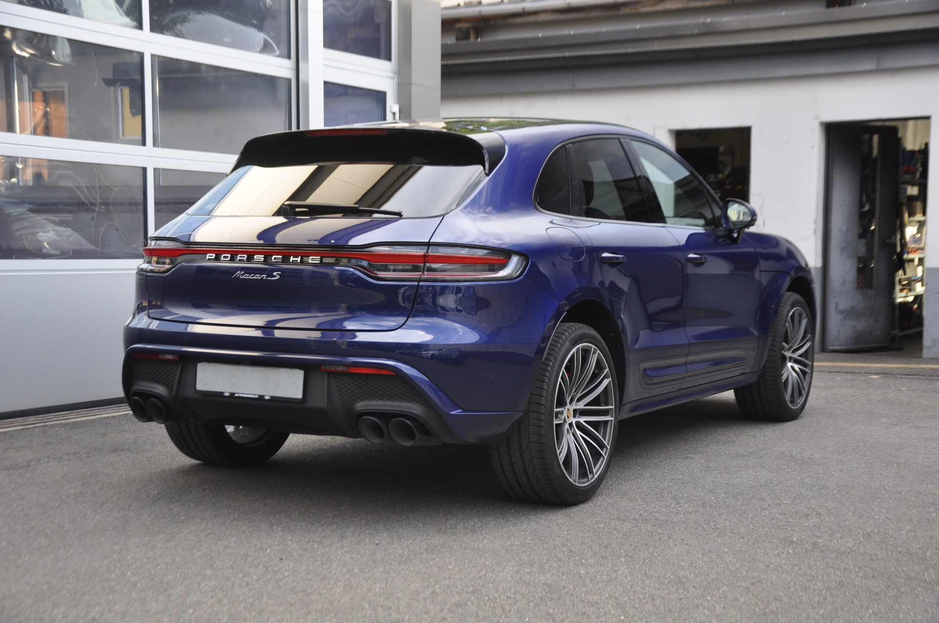 PORSCHE Macan S PDK I Anhängerkupplung-image-2