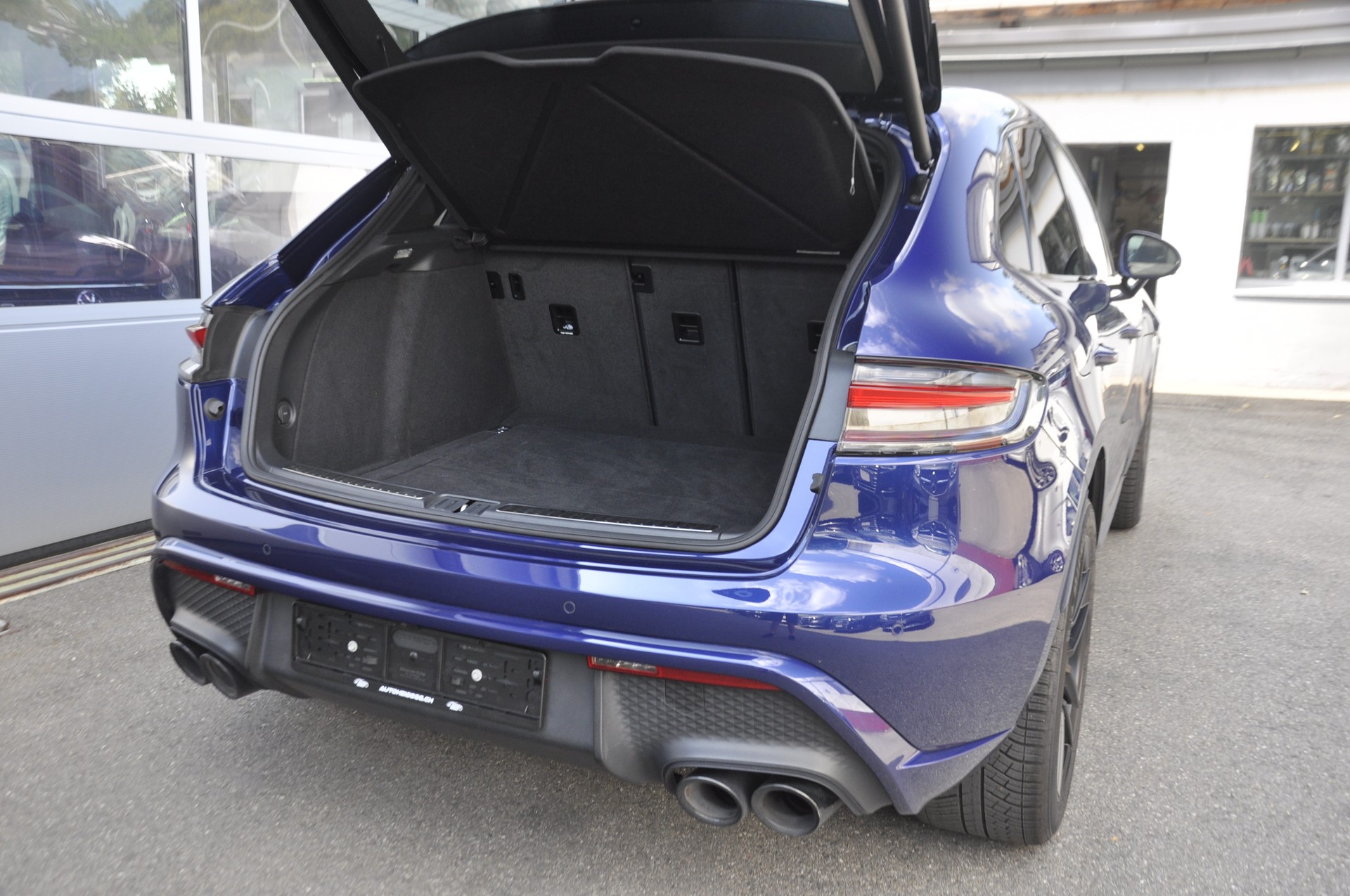 PORSCHE Macan S PDK I Anhängerkupplung-image-14