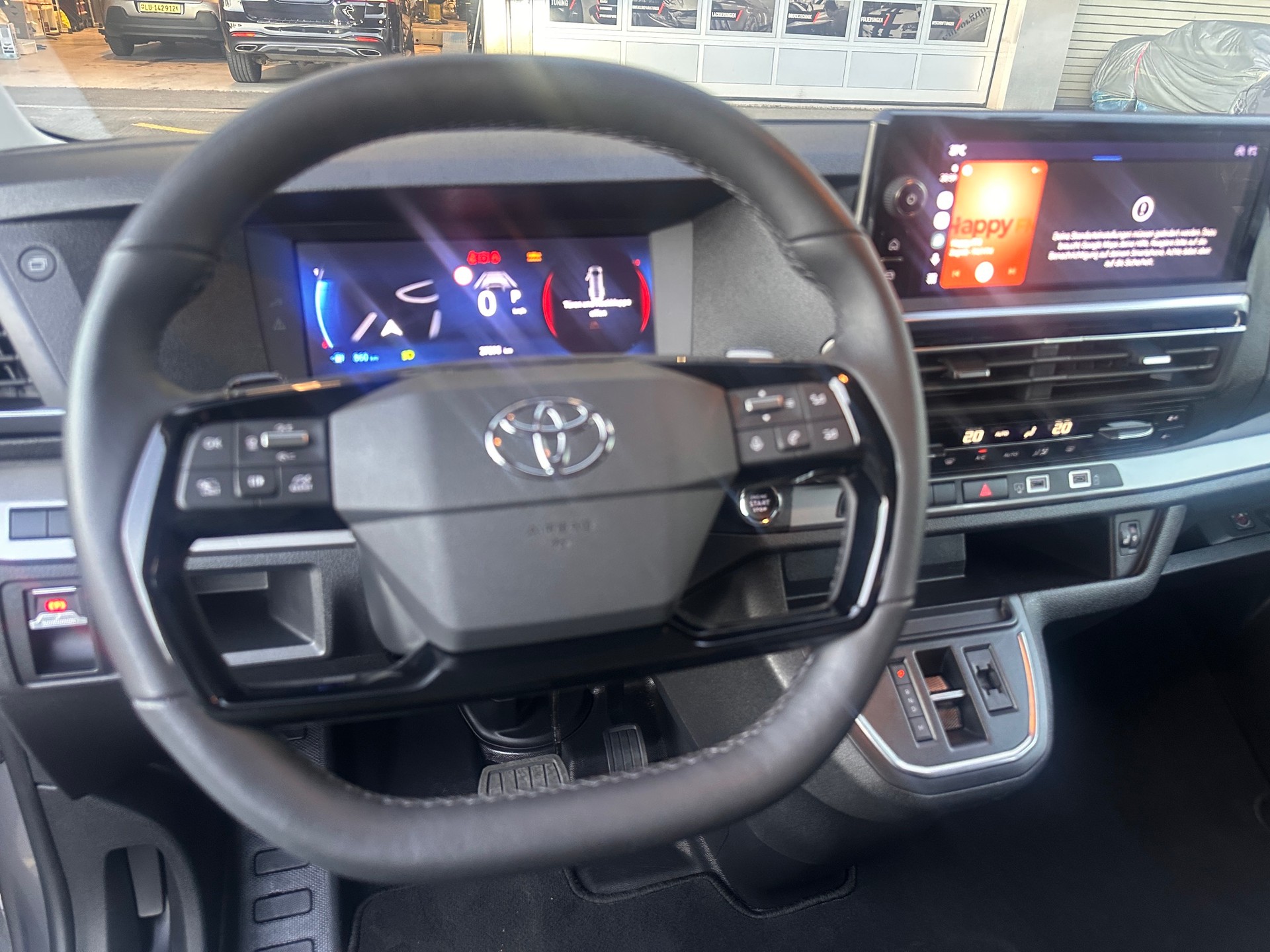 TOYOTA Proace Verso 2.0 D-4D Trend Long Aut.-image-3