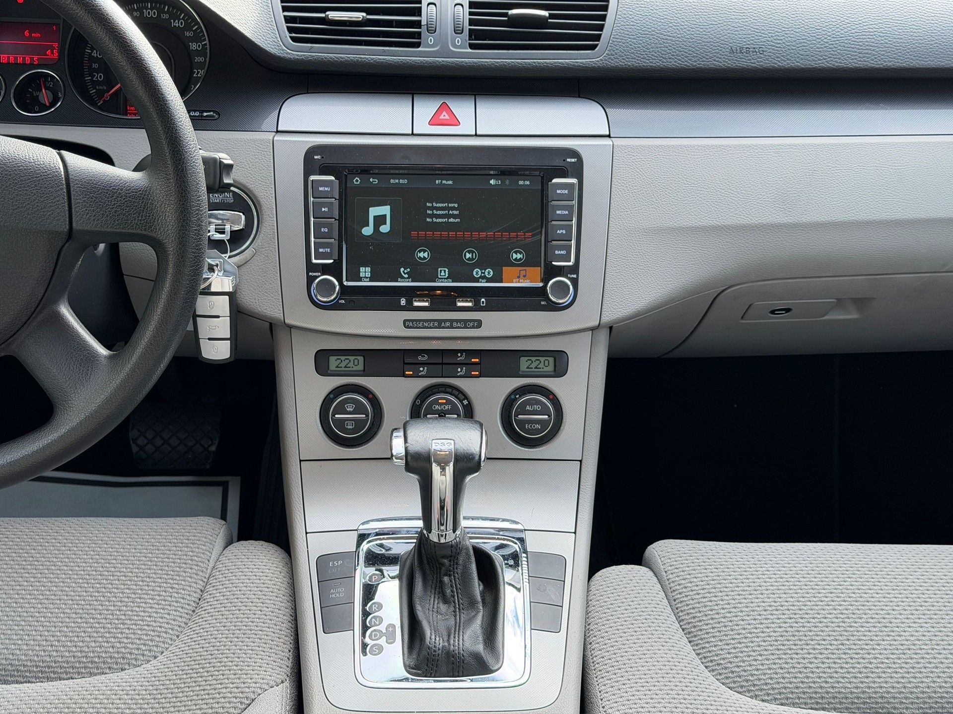 VW Passat Variant 2.0 TDI Comfortline DSG-image-8