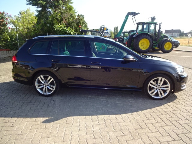 VW Golf Variant 1.4 TSI Highline DSG-image-5